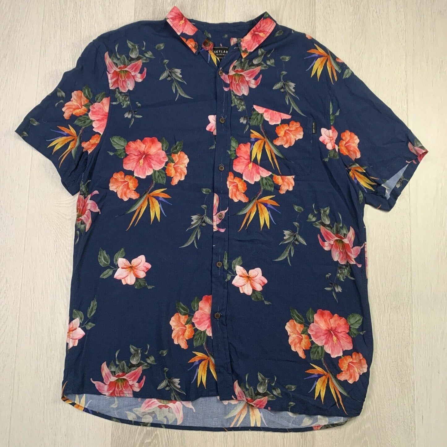 Skylark Mens Casual Button Up Short Sleeve Shirt Size Large