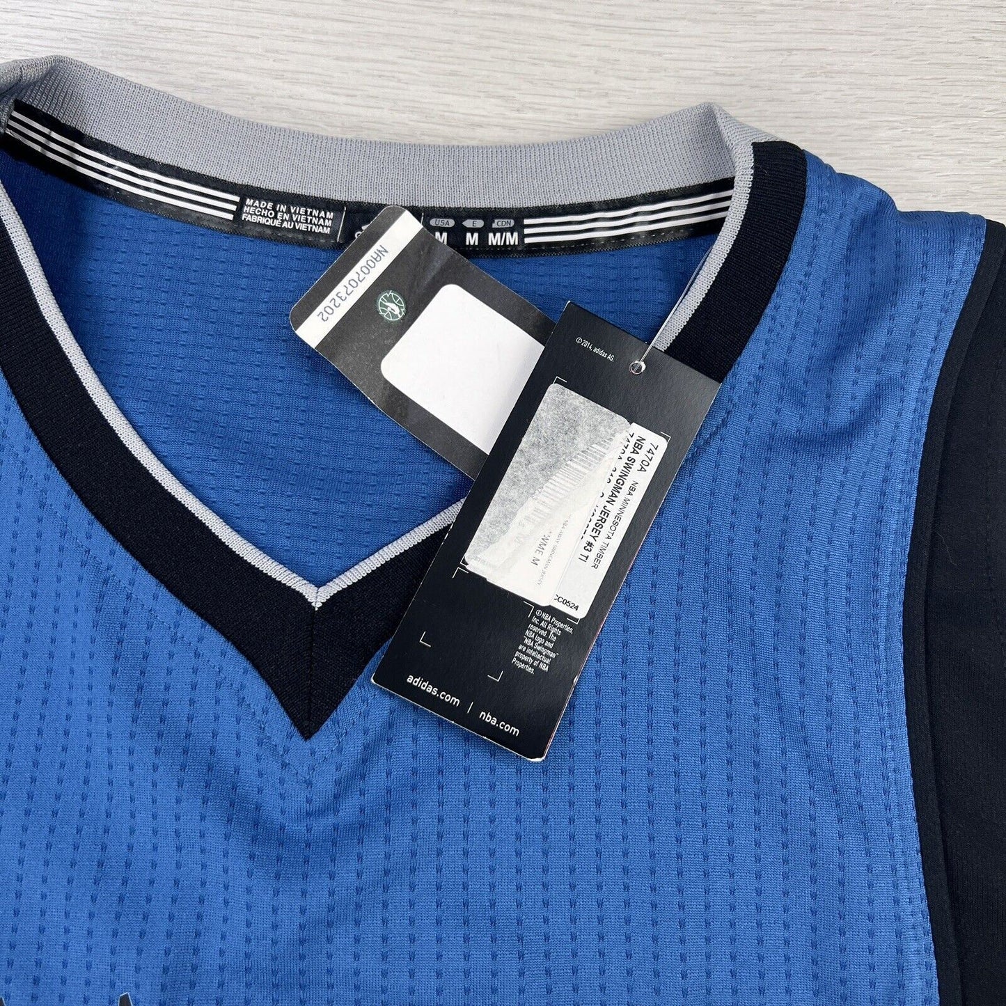 adidas Minnesota Timberwolves Mens Basketball Jersey Size M (New)