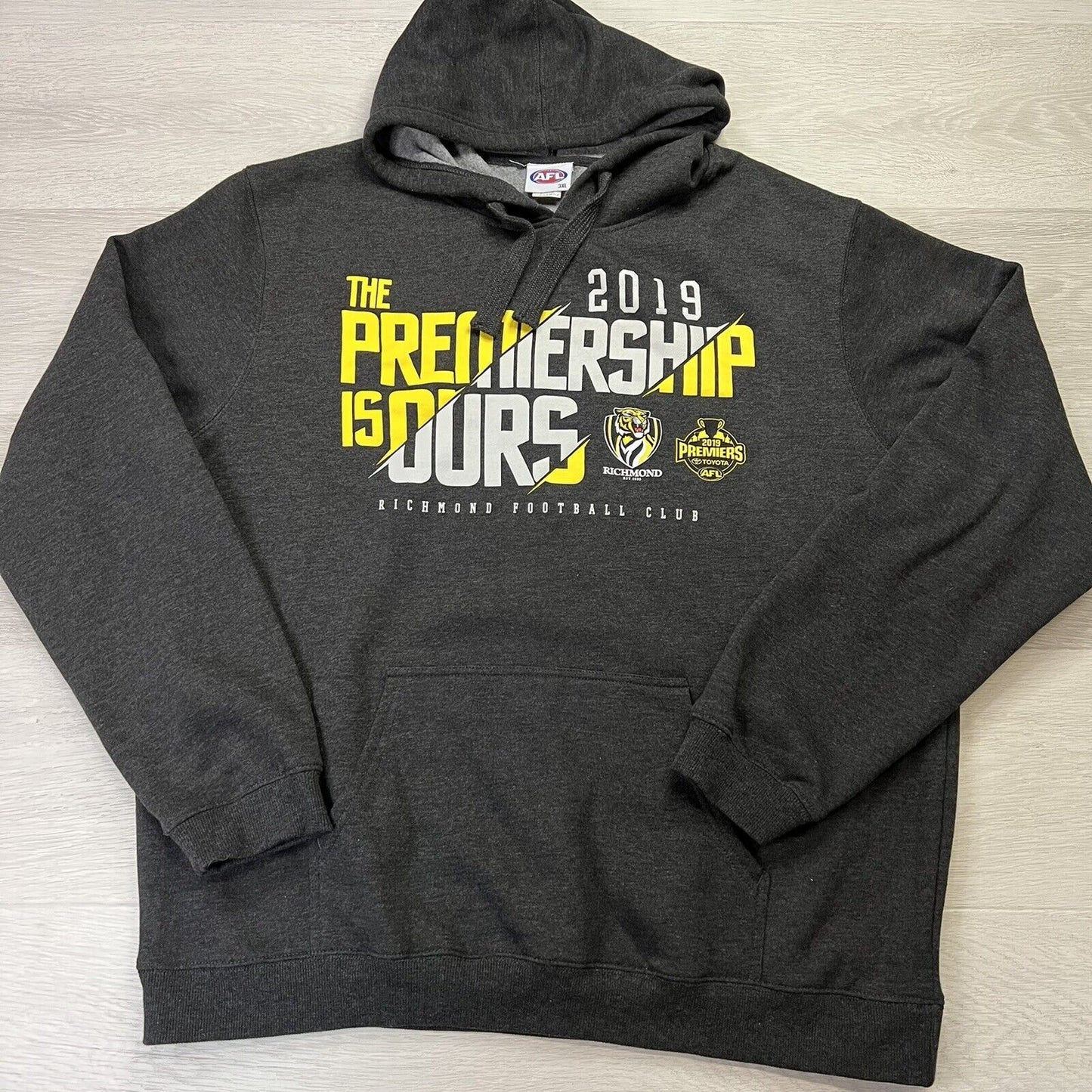 AFL Richmond Tigers 2019 Premiers Mens Charcoal Hoodie Size 3XL
