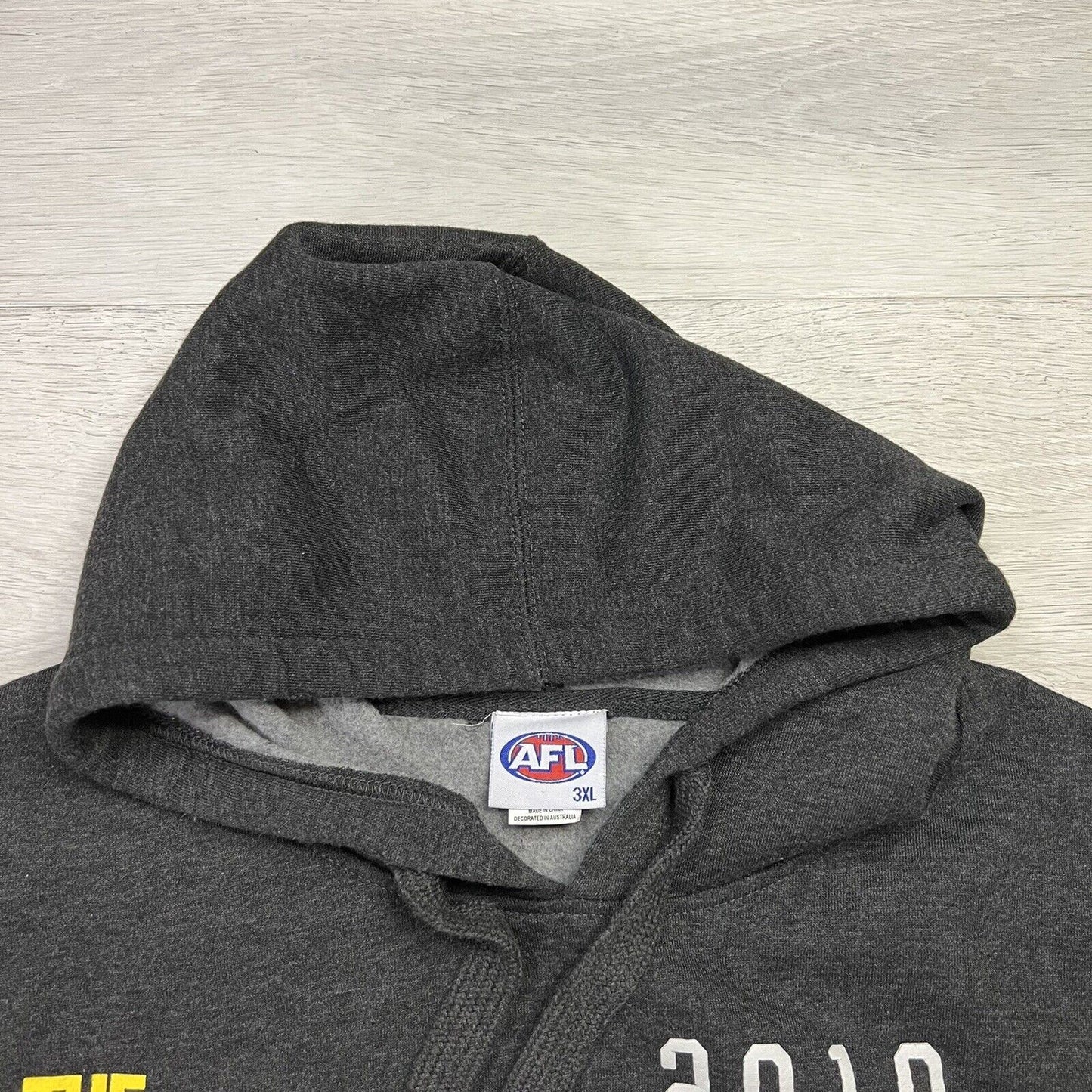 AFL Richmond Tigers 2019 Premiers Mens Charcoal Hoodie Size 3XL