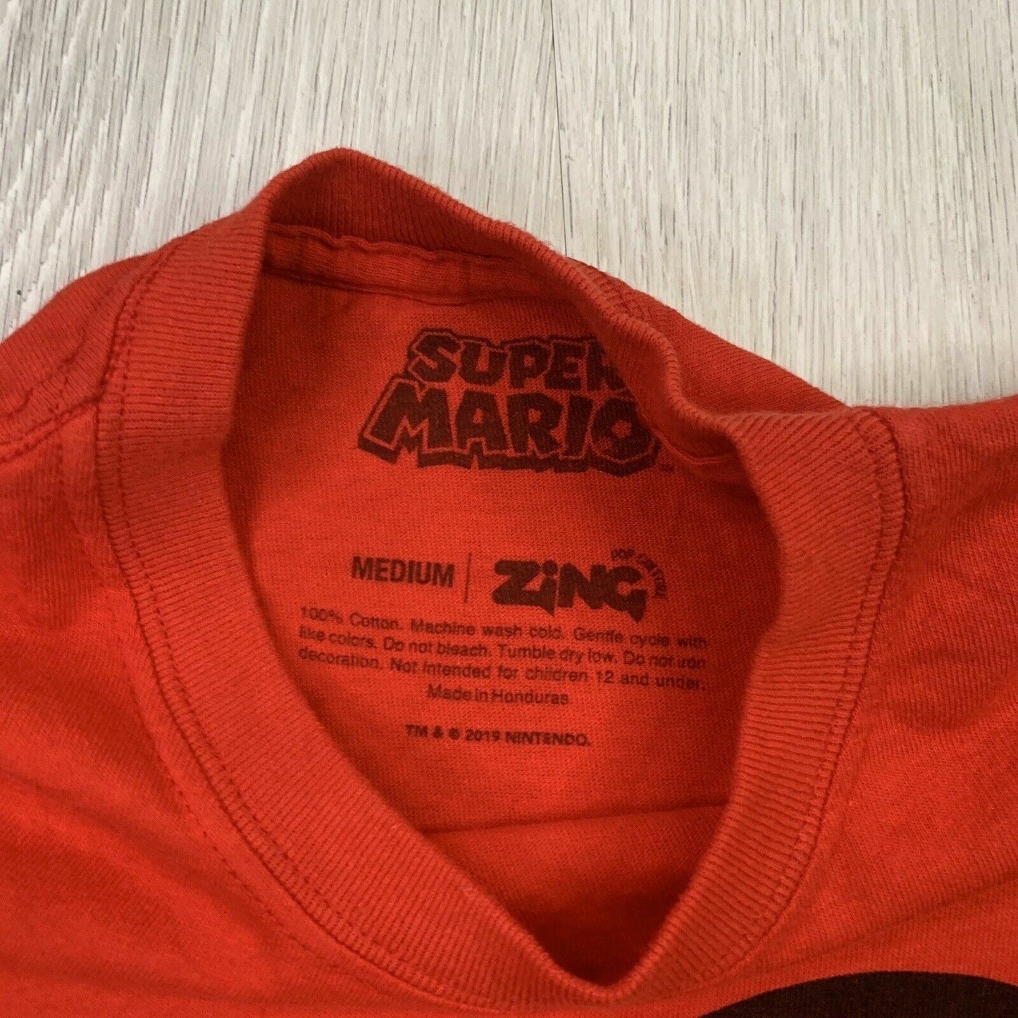 Super Mario Mens Red T-Shirt Size Medium