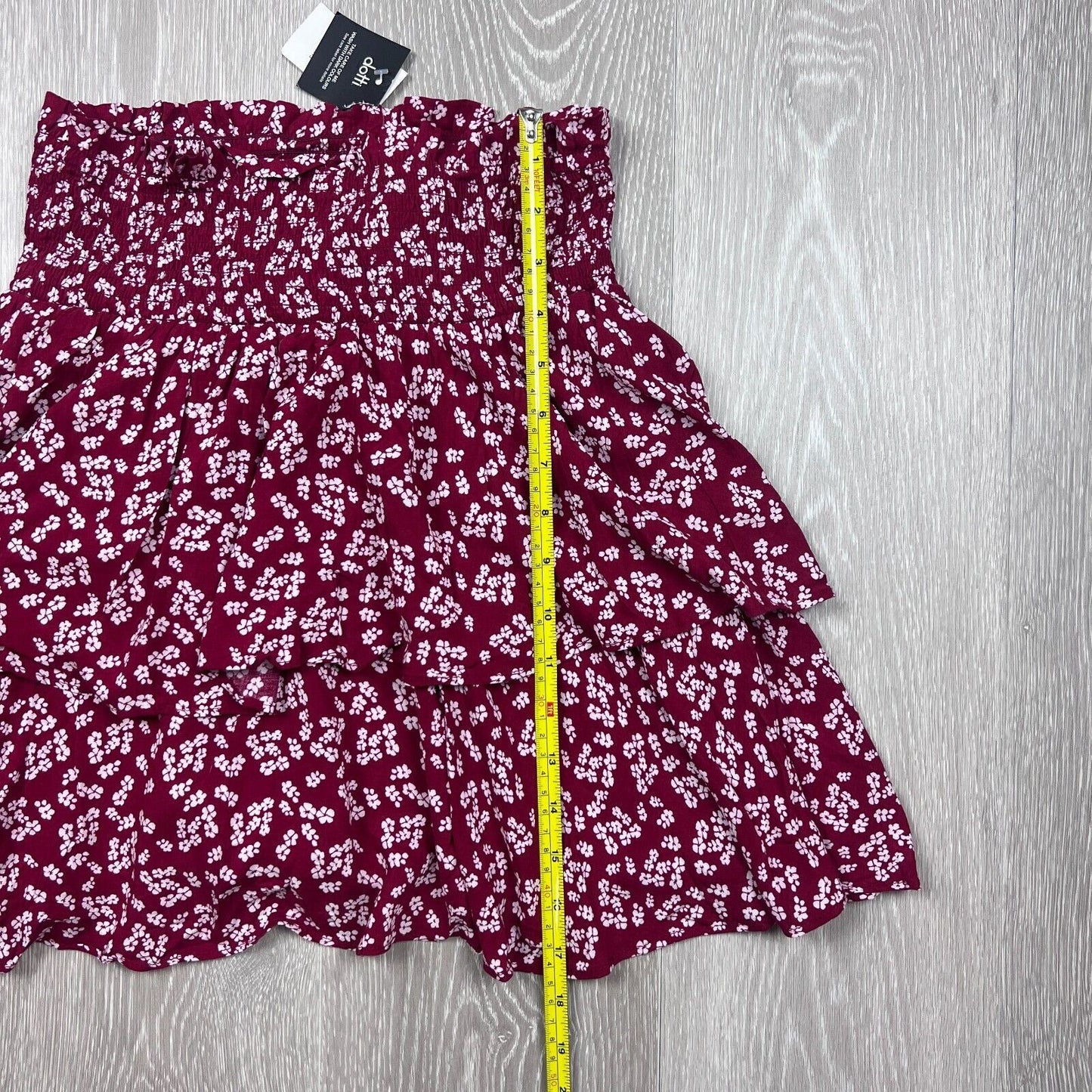Dotti Womens Red Ruffle Short Skirt Size 8 (New)