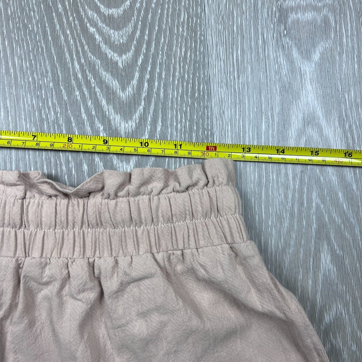 Nunui Womens Beige Casual Short Size 10