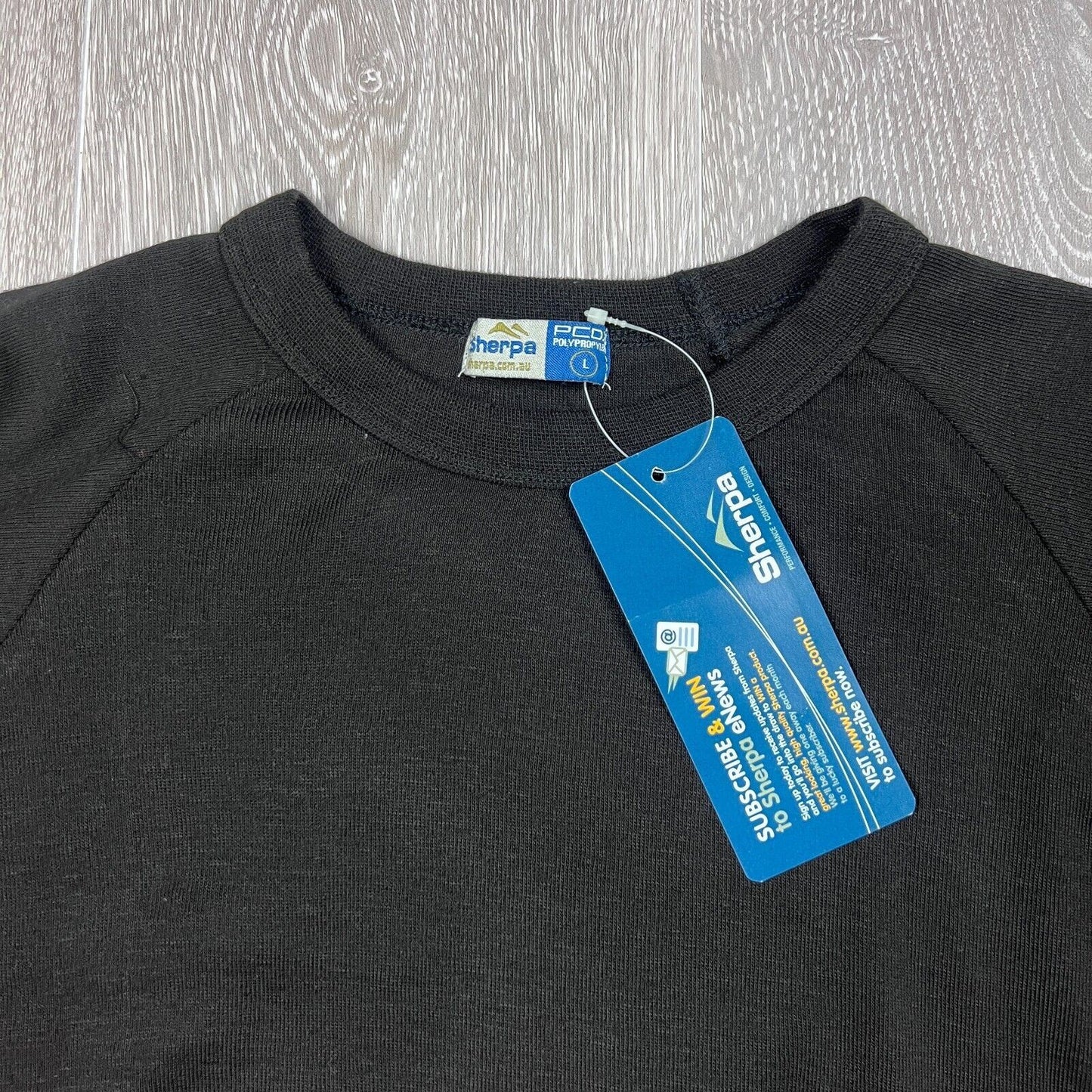 Sherpa Unisex Black Thermal Under Shirt Size Large (New)