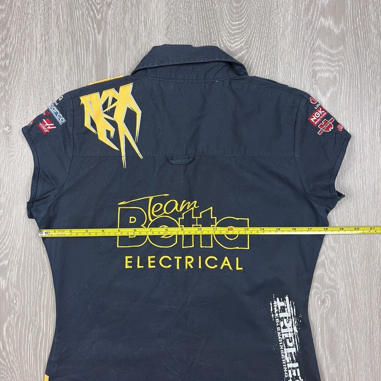 Triple Eight Team Betta Electrical Ford Womens Button Up Shirt Size M