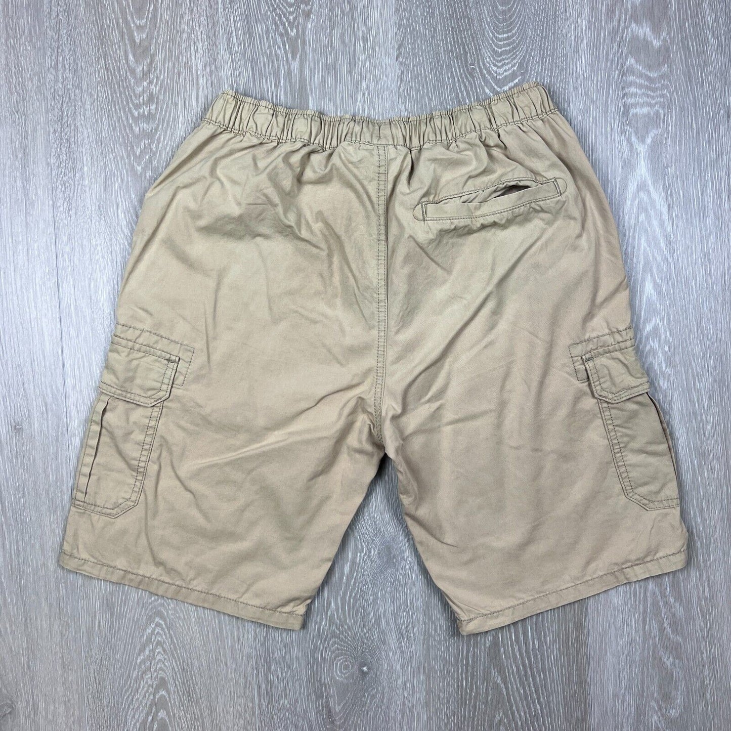 Emerson Mens Beige Cargo Shorts Size Medium