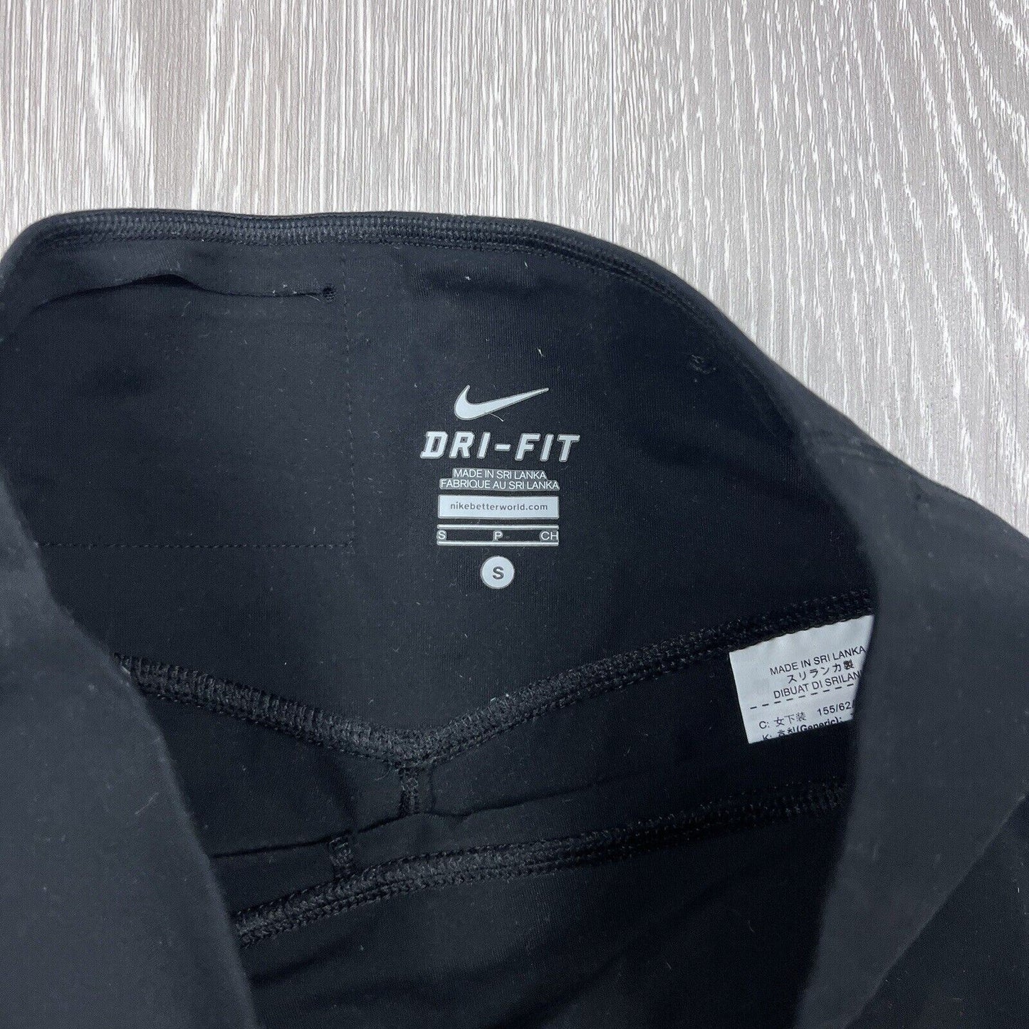 Nike Womens Dri-Fit Cropped Tights Size Small