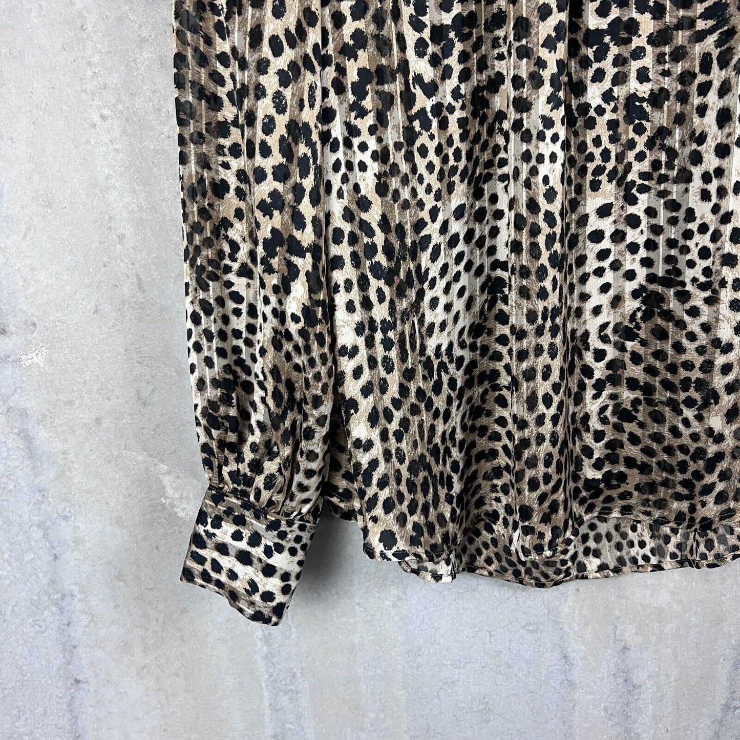 H&M Womens Long Sleeve Animal Top Blouse Size XS