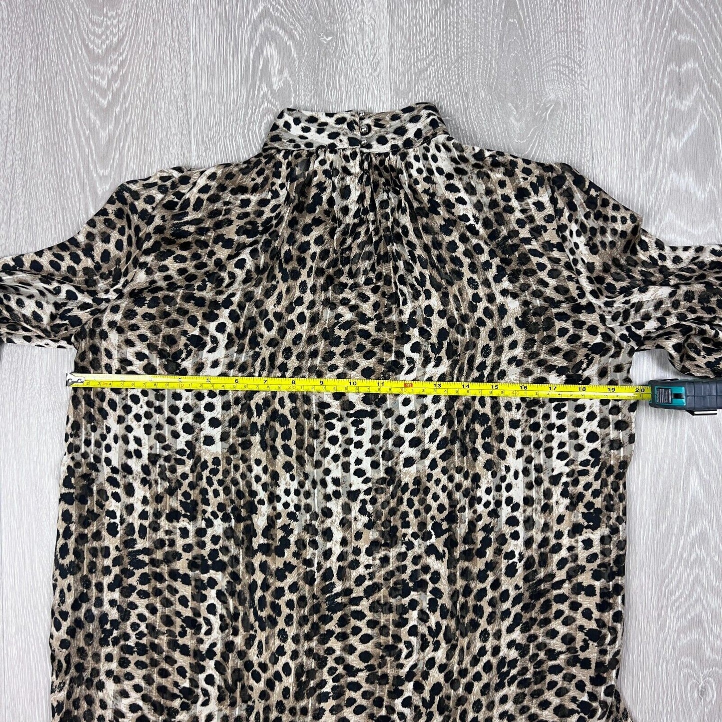 H&M Womens Long Sleeve Animal Top Blouse Size XS