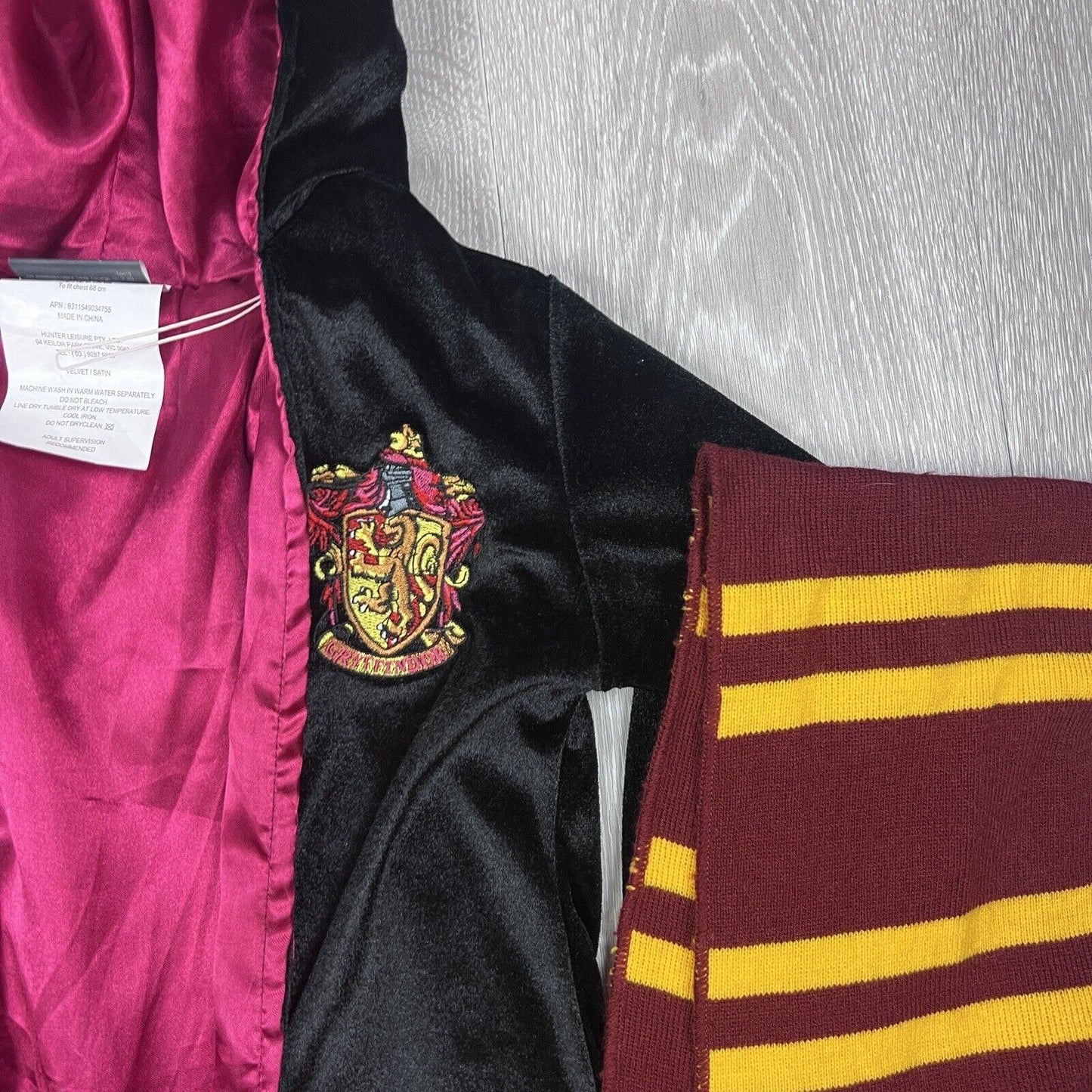 Harry Potter Gryffindor Kids Wizard Costume Size 5 years +
