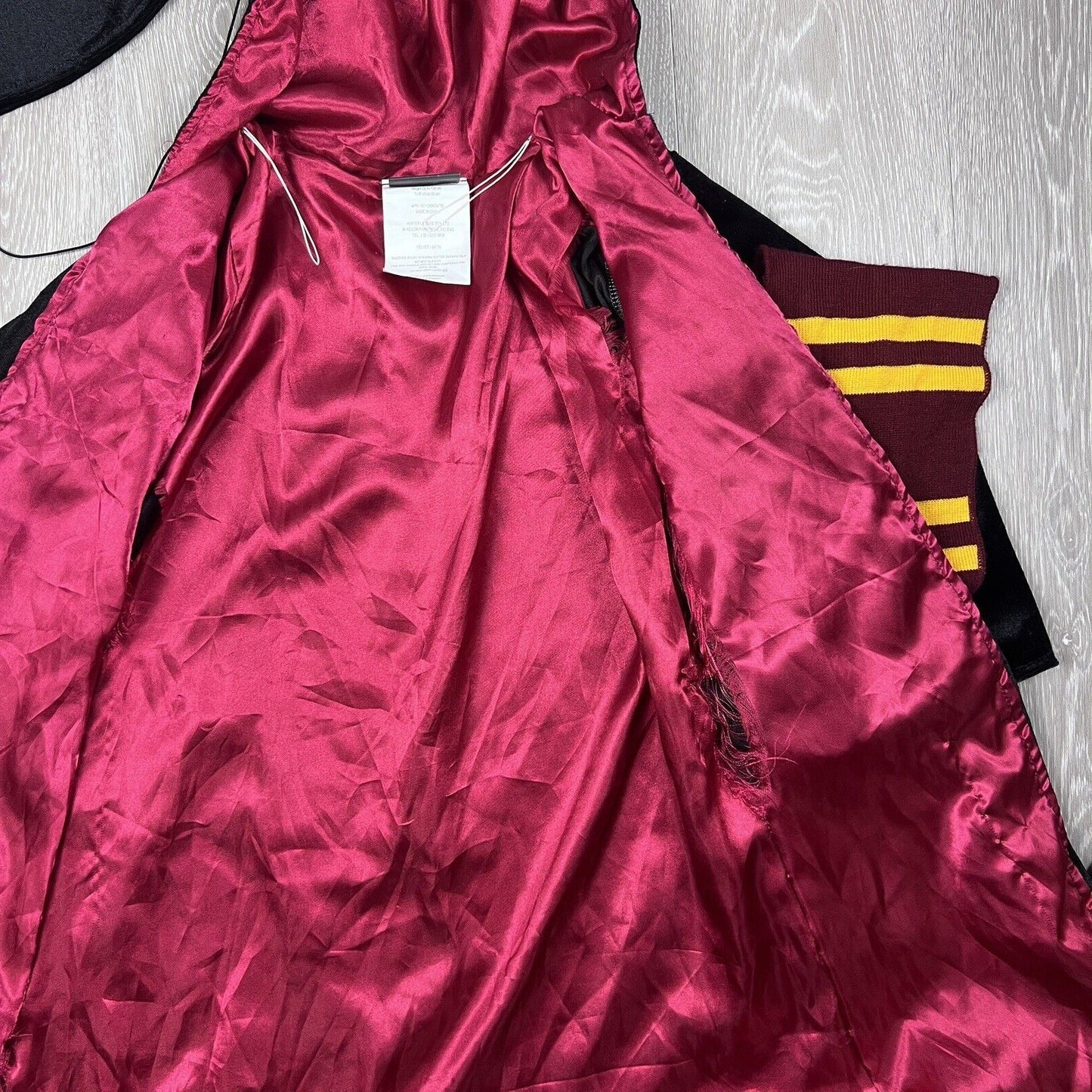 Harry Potter Gryffindor Kids Wizard Costume Size 5 years +