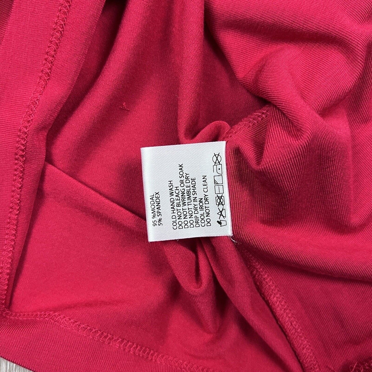 Rosie & Dixie Womens Red T-Shirt Size 1 ( New)