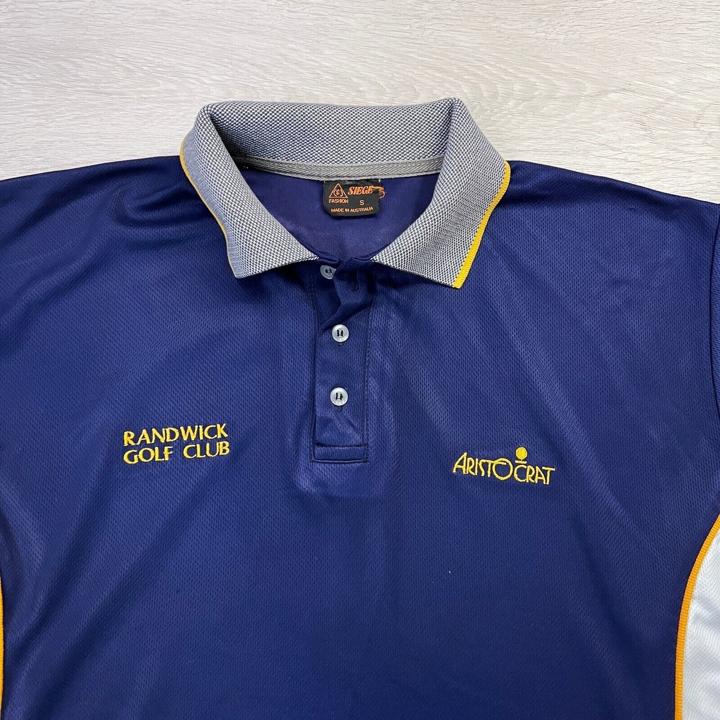 Randwick Golf Club Mens Polo Shirt Size S (Measures like a Large)