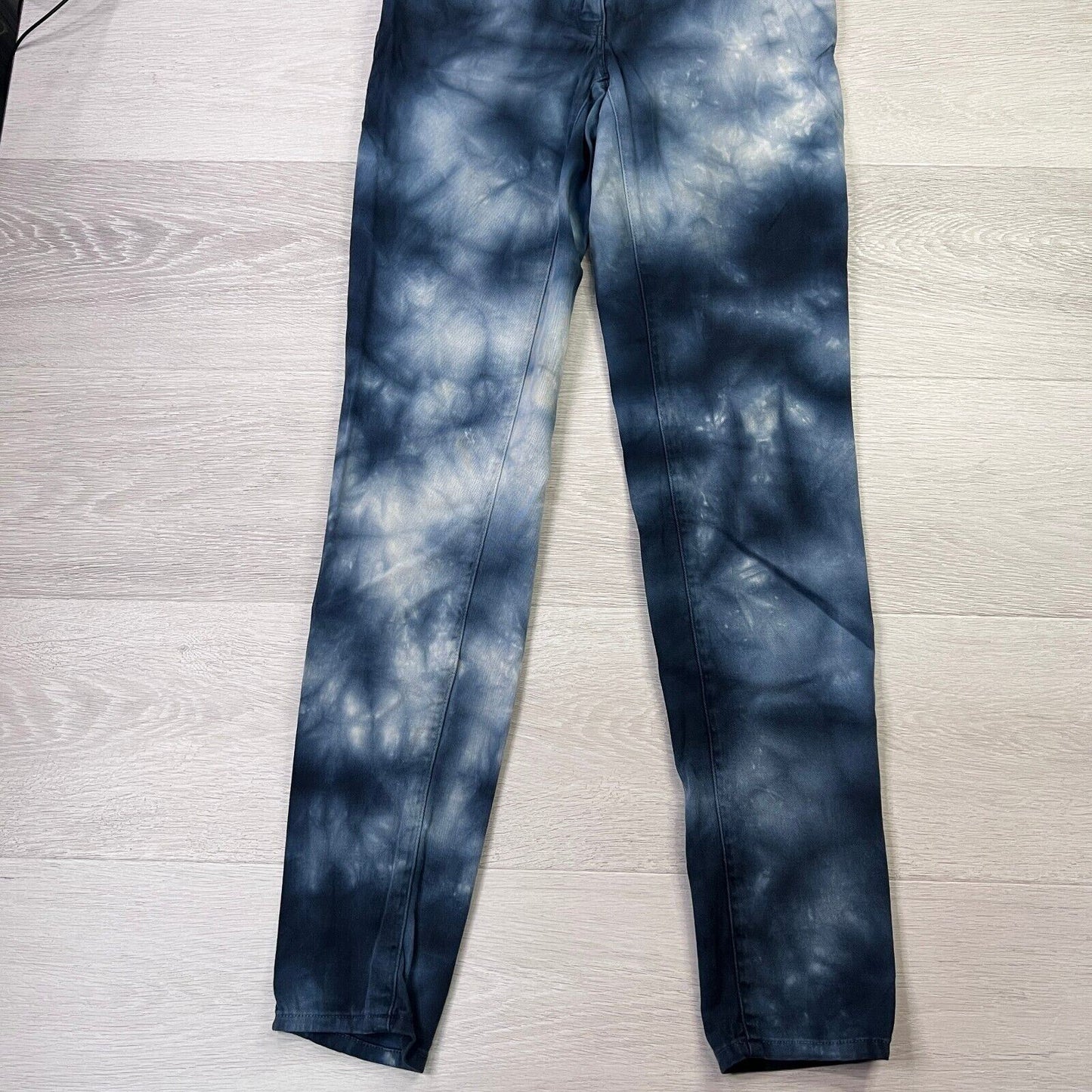 H&M Blue-White Tie Die Women's Skinny Jeans Size 8