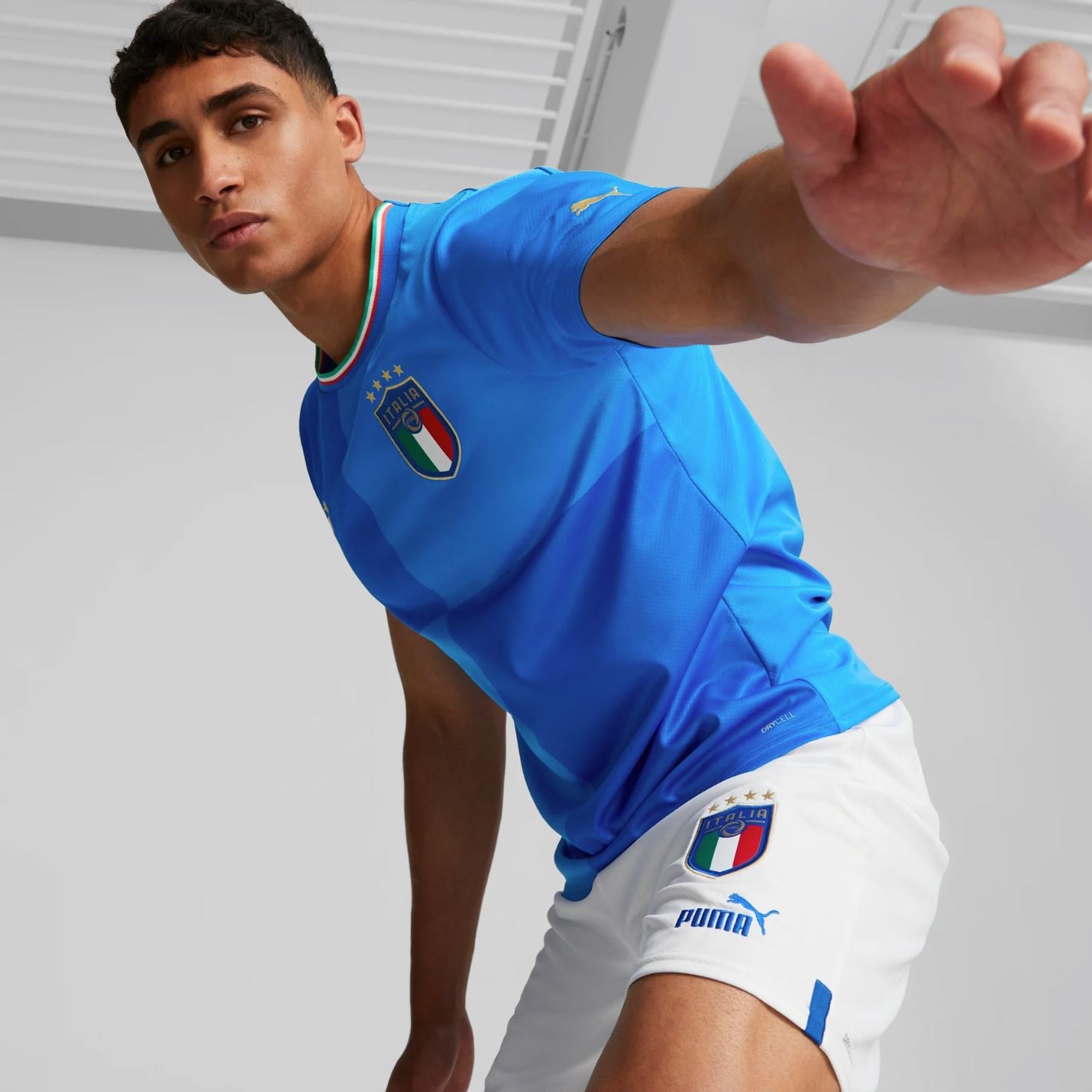 Puma Italy Football Soccer Jersey Blue Size Large (New)