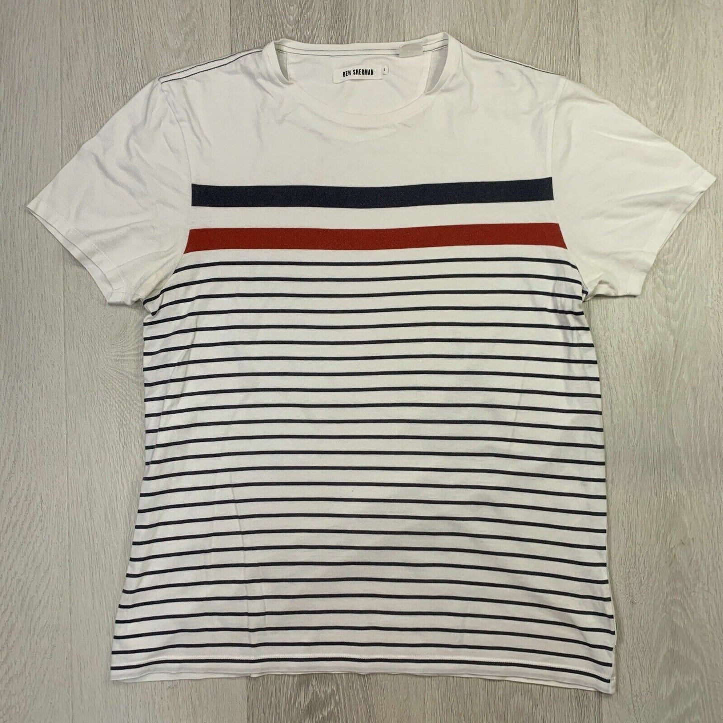 Ben Sherman Mens White Stripped T-Shirt Size Large