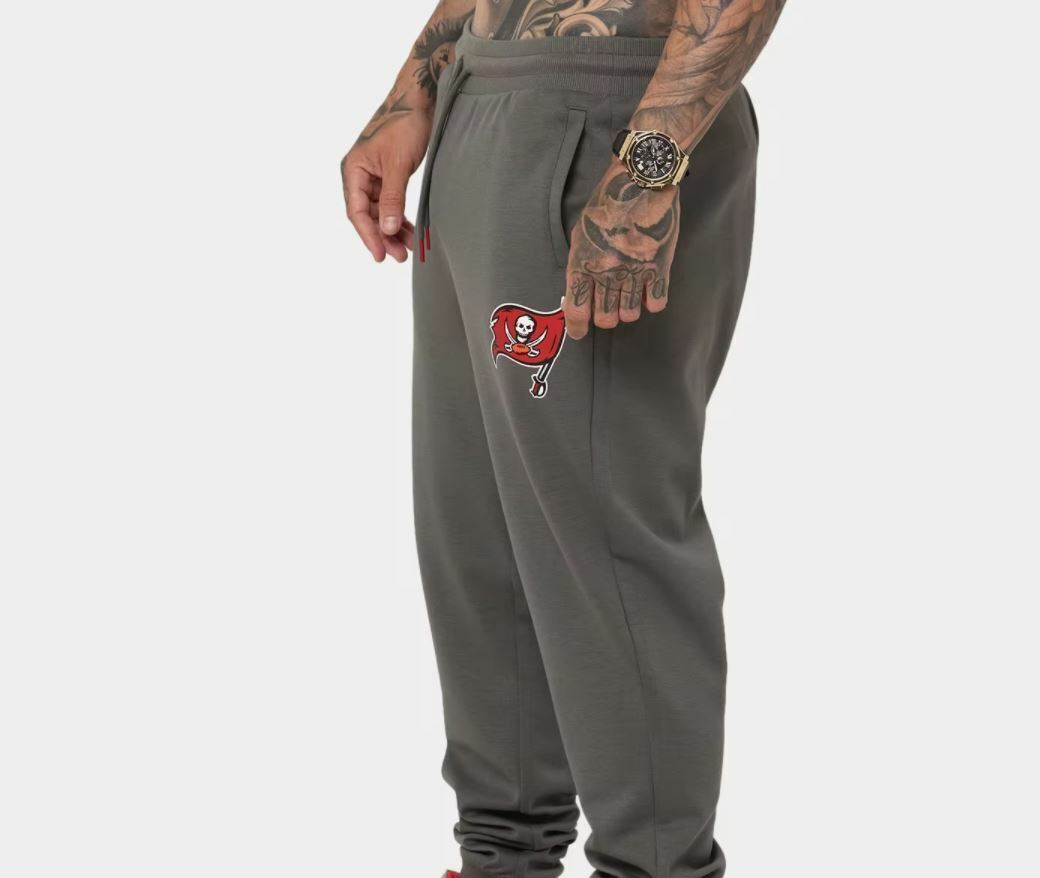 Mitchell & Ness NFL Tampa Bay Buccaneers Trackies Track Pants Size Large (New)