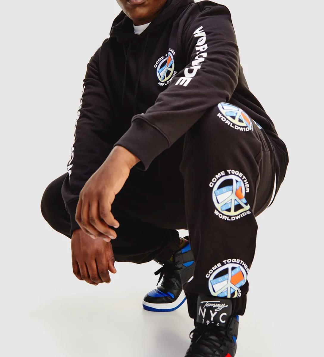 Tommy Hilfiger Jeans Mens Black World Peace Trackies Size 3XL (New)