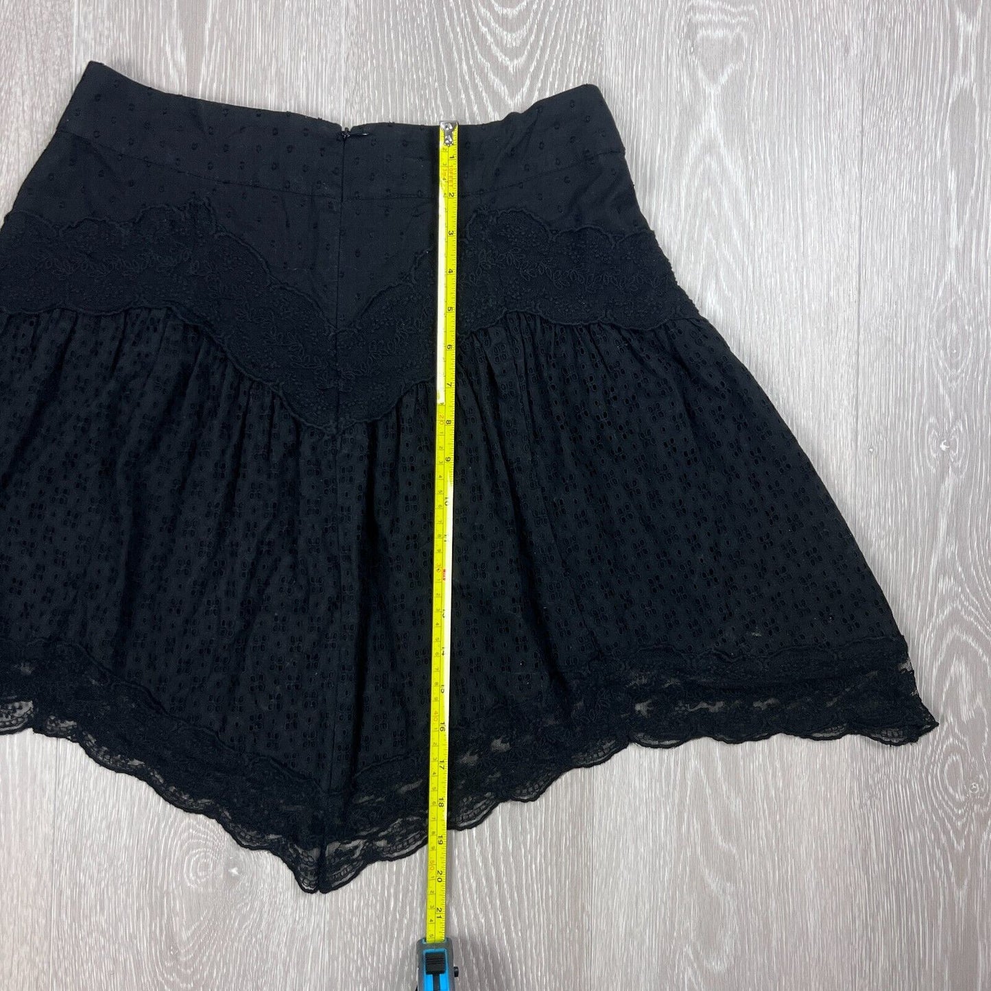 Tigerlily Womens Black Lacey Skirt Size 10