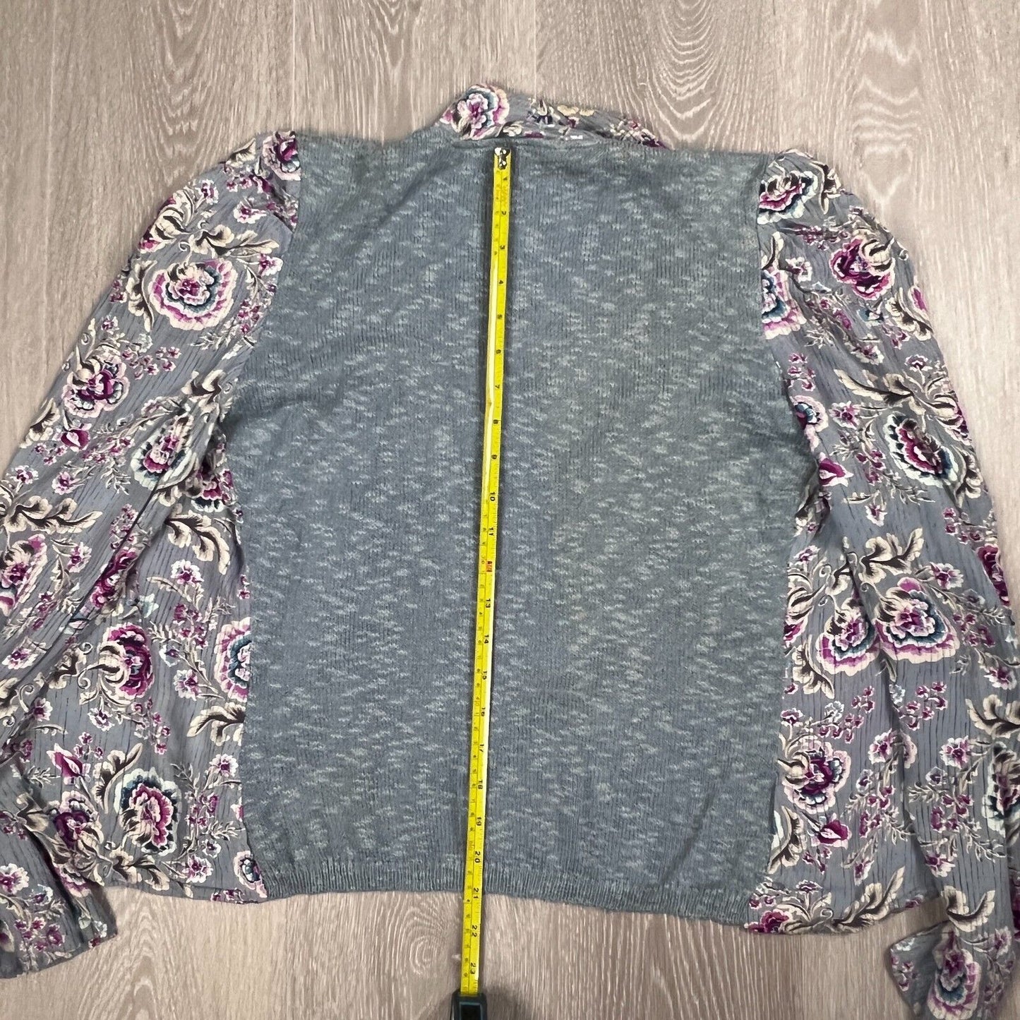 Tigerlily Womens Grey-Blue Cardigan Size 10