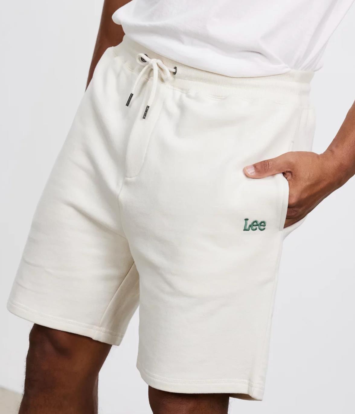 Lee Leesure Shorts Casual White Size Large (New)