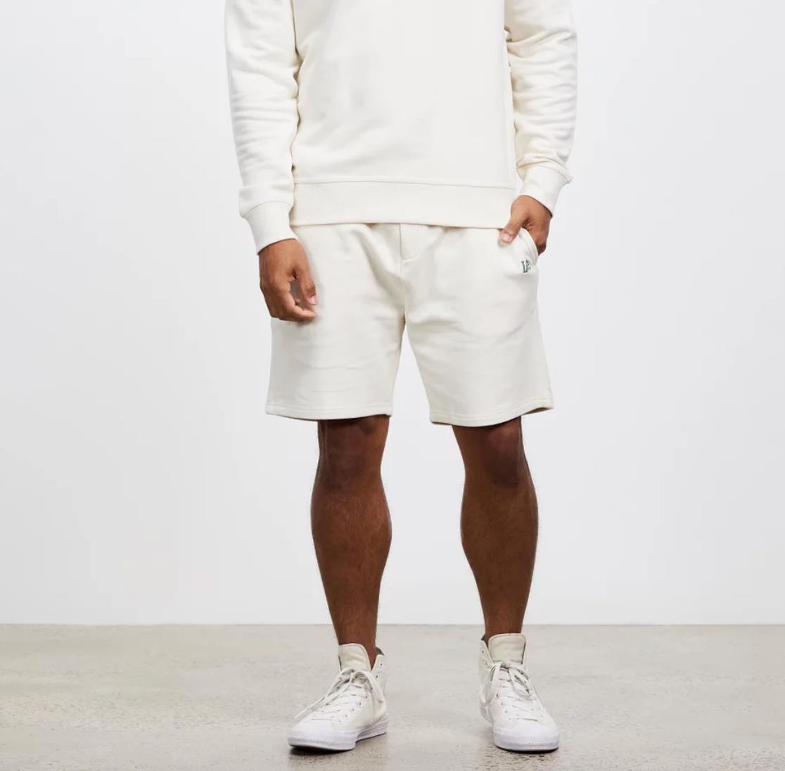 Lee Leesure Shorts Casual White Size Large (New)