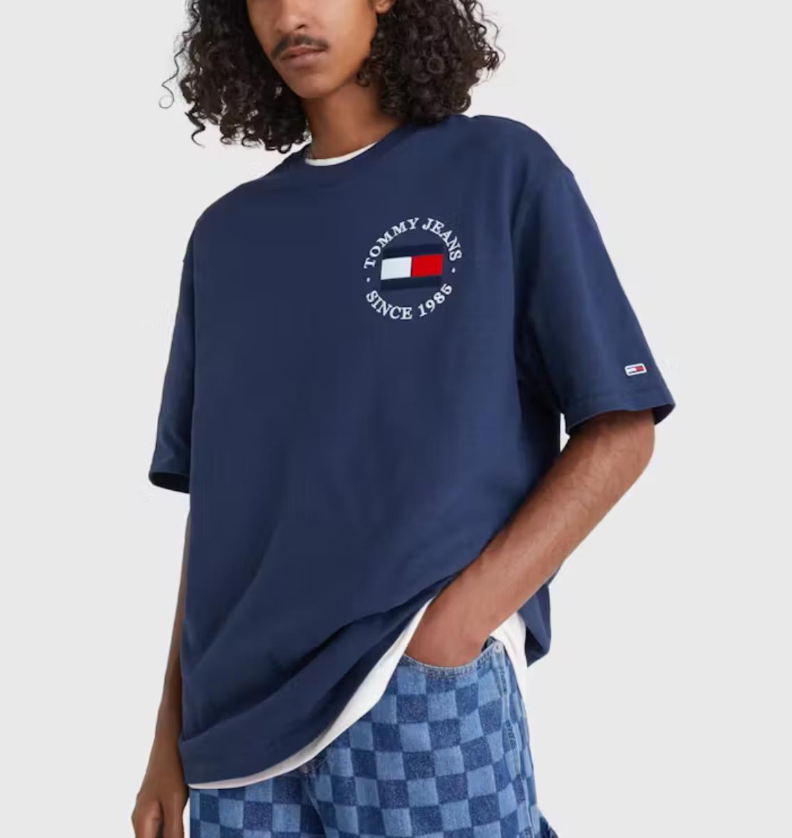 Tommy Hilfiger Mens Flocked Flag Navy Skater T-Shirt Size Large (New)