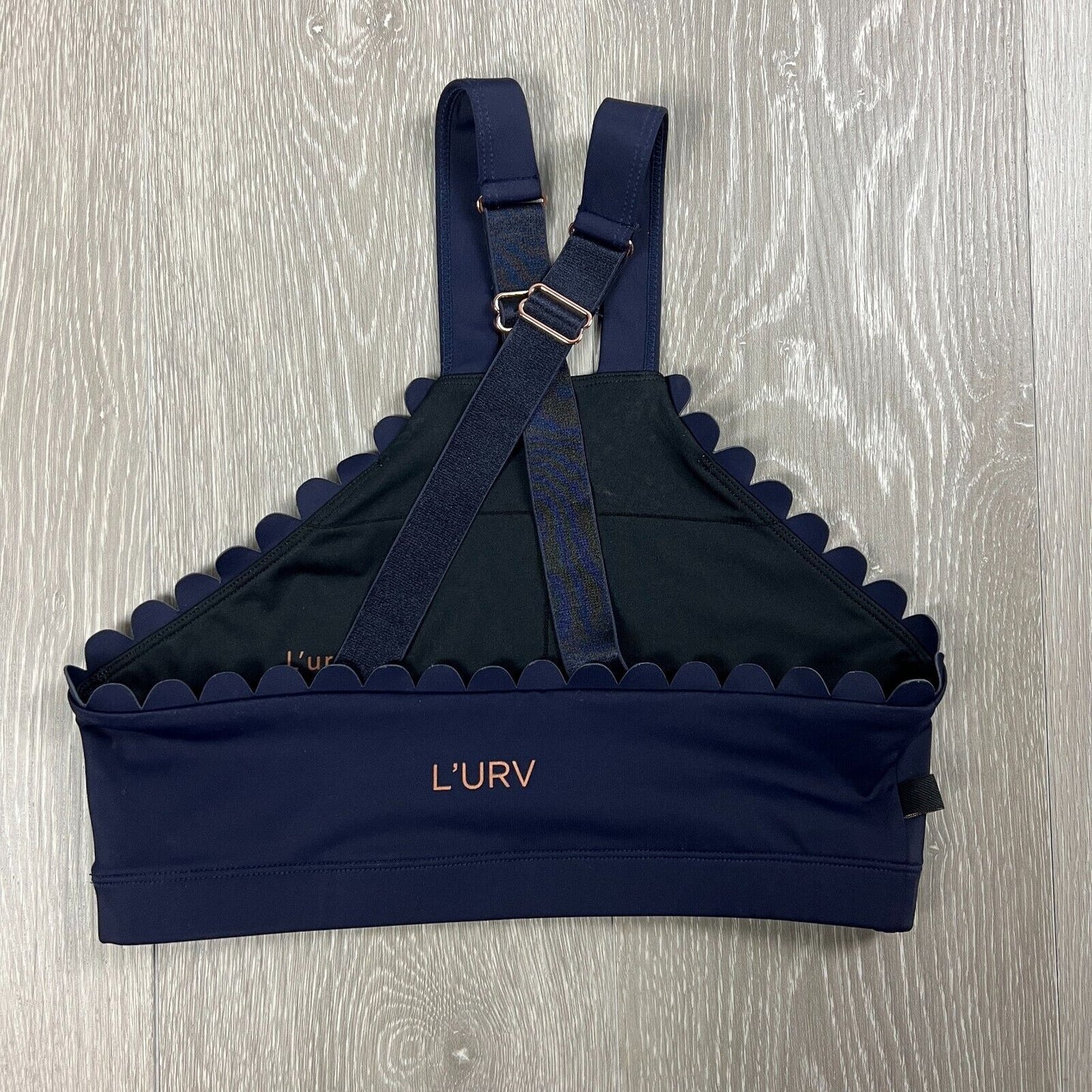 'L'URV' Women’s Navy Cross Strap Sports Bra Size Small