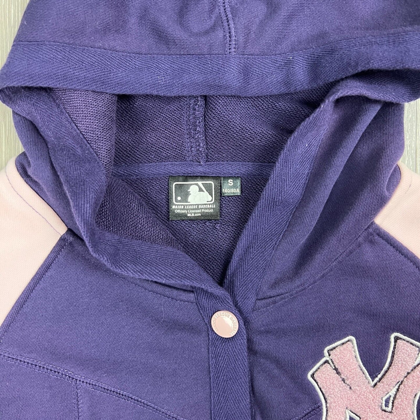 Majestic New York Yankees Baseball Womens Button Up Purple Hoodie Size Small