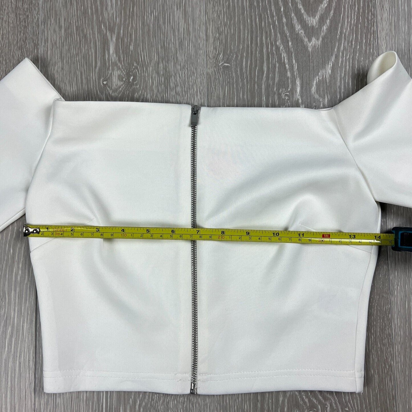 AKIN Ginger & Smart Womens White Top Size 6
