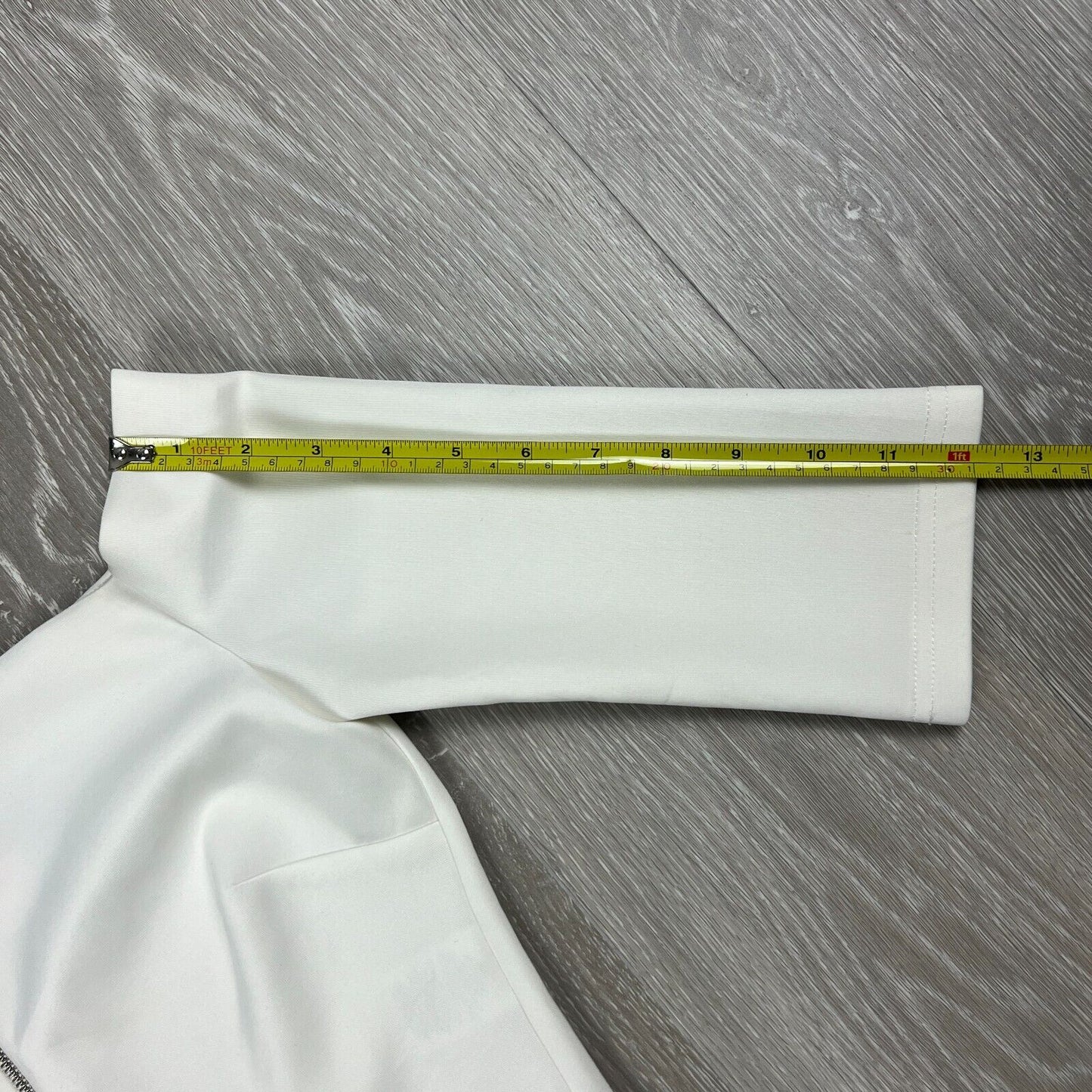 AKIN Ginger & Smart Womens White Top Size 6