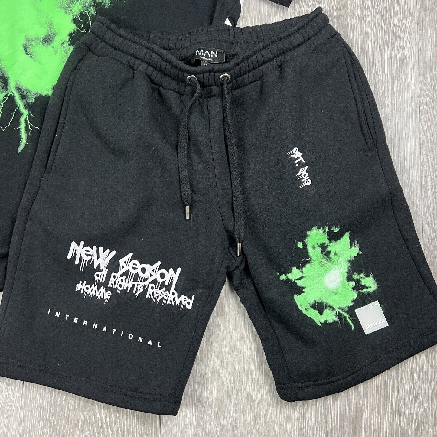 Boohoo Man Black T-Shirt & Sweatshort Set Size M