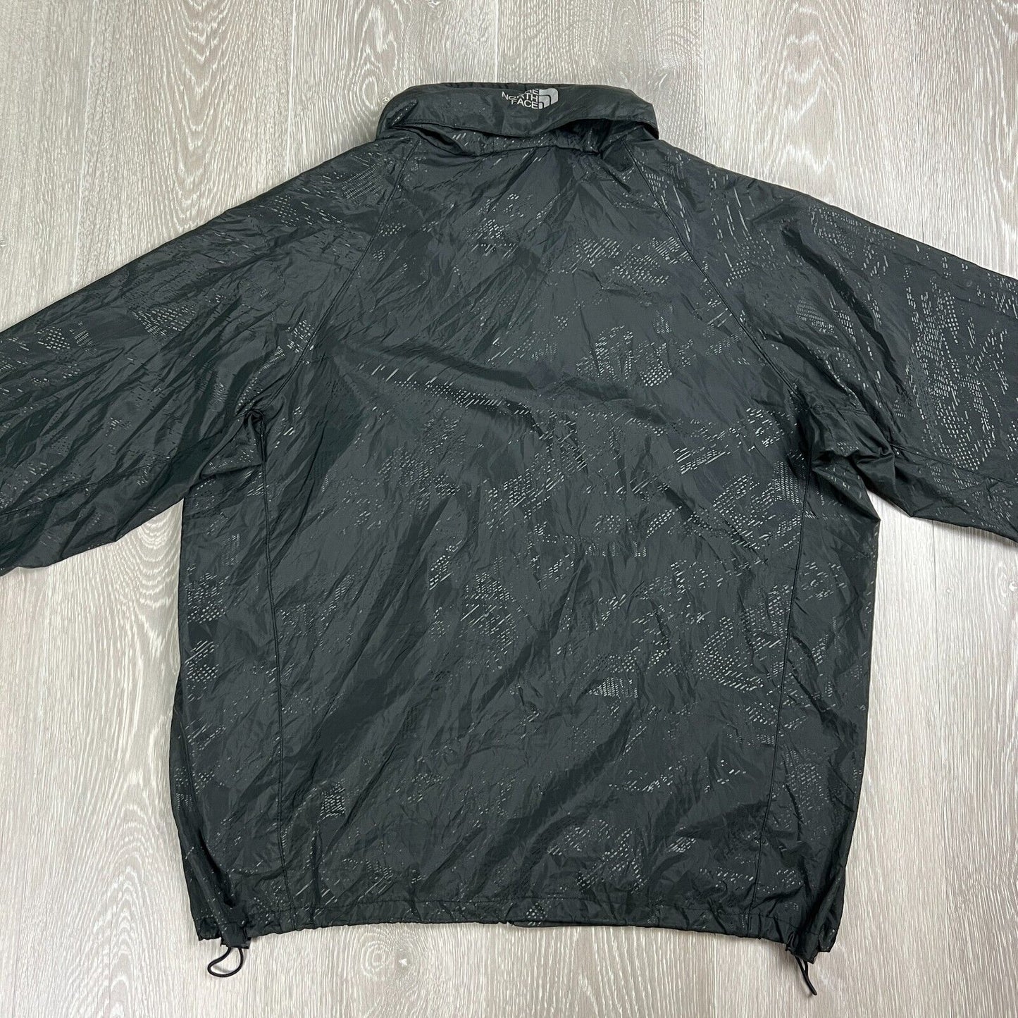 The North Face Womens Black Waterproof Windbreaker Size Large