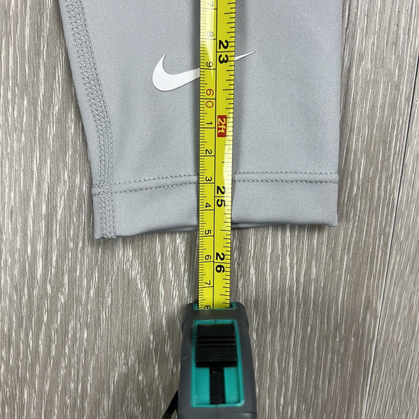 Nike Womens Grey Activewear Tight Fit Full Length Leggings Size Small (New)