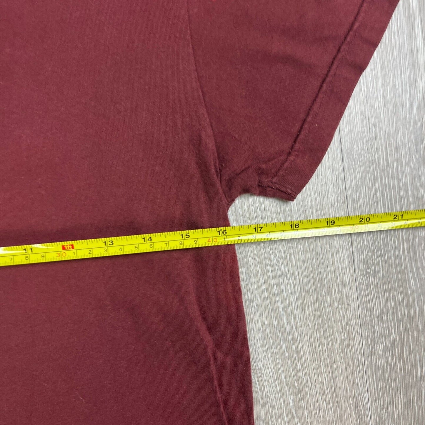 Champion Illinois Maroon T-Shirt Size Small
