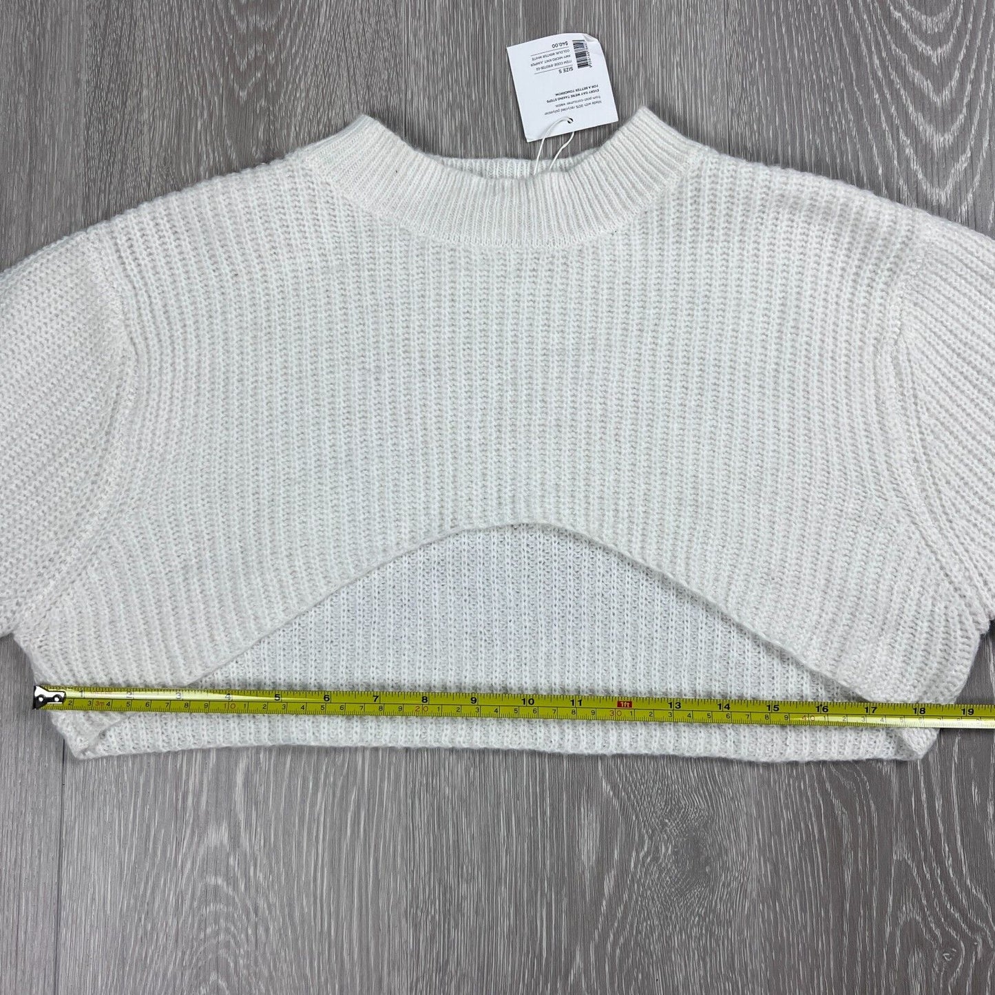 Supre Womens Heavy Cropped Knitted White Sweater Size Small (New)