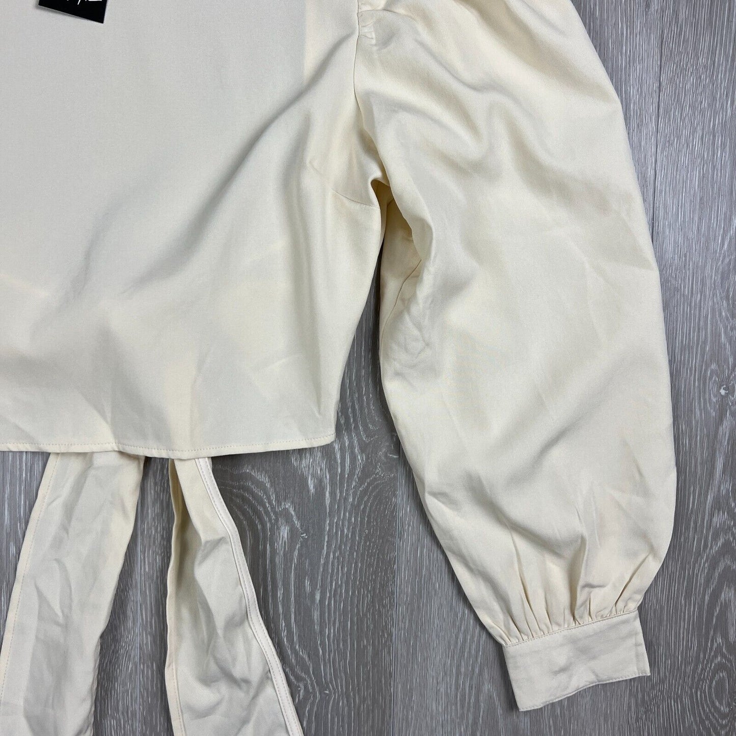 Nasty Gal Puff Sleeve Backless Tie Blouse Cream Size 8 (New)