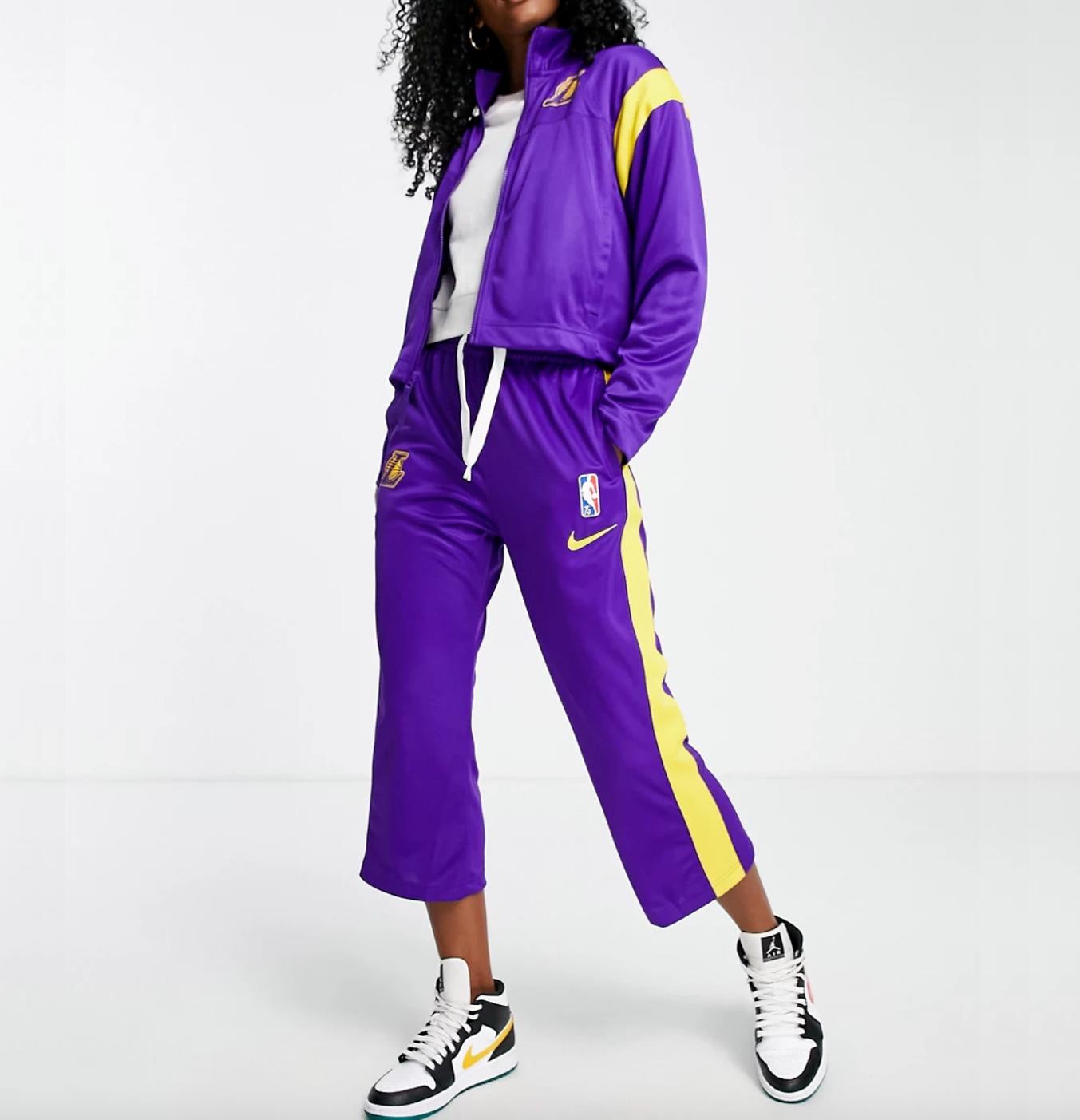 Nike Womens NBA LA Lakers Courtside 2 PieCe Tracksuit Size Small New Shire Thrift