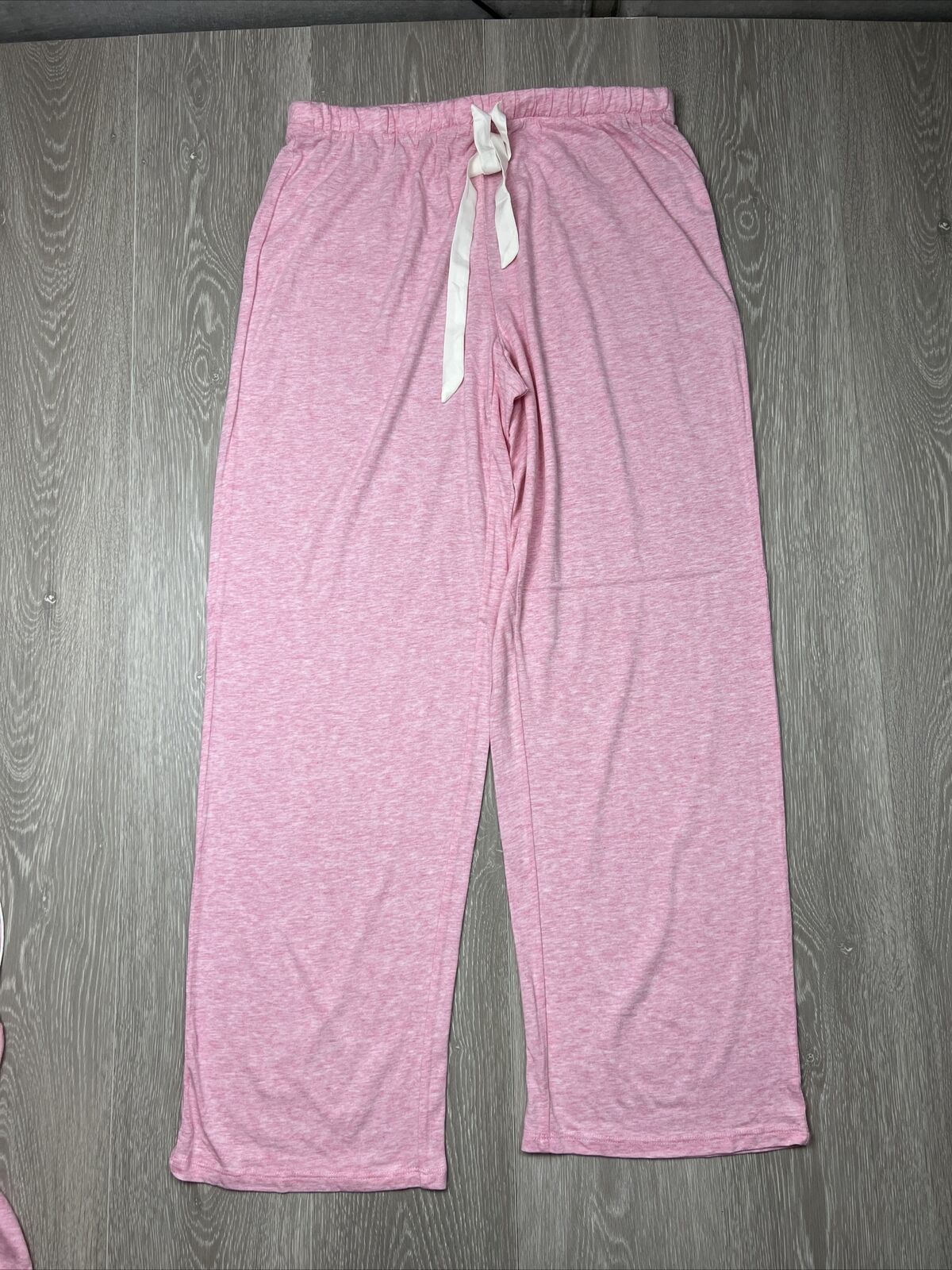 Sussan Womens Pink Pyjama Set Size Small (New)