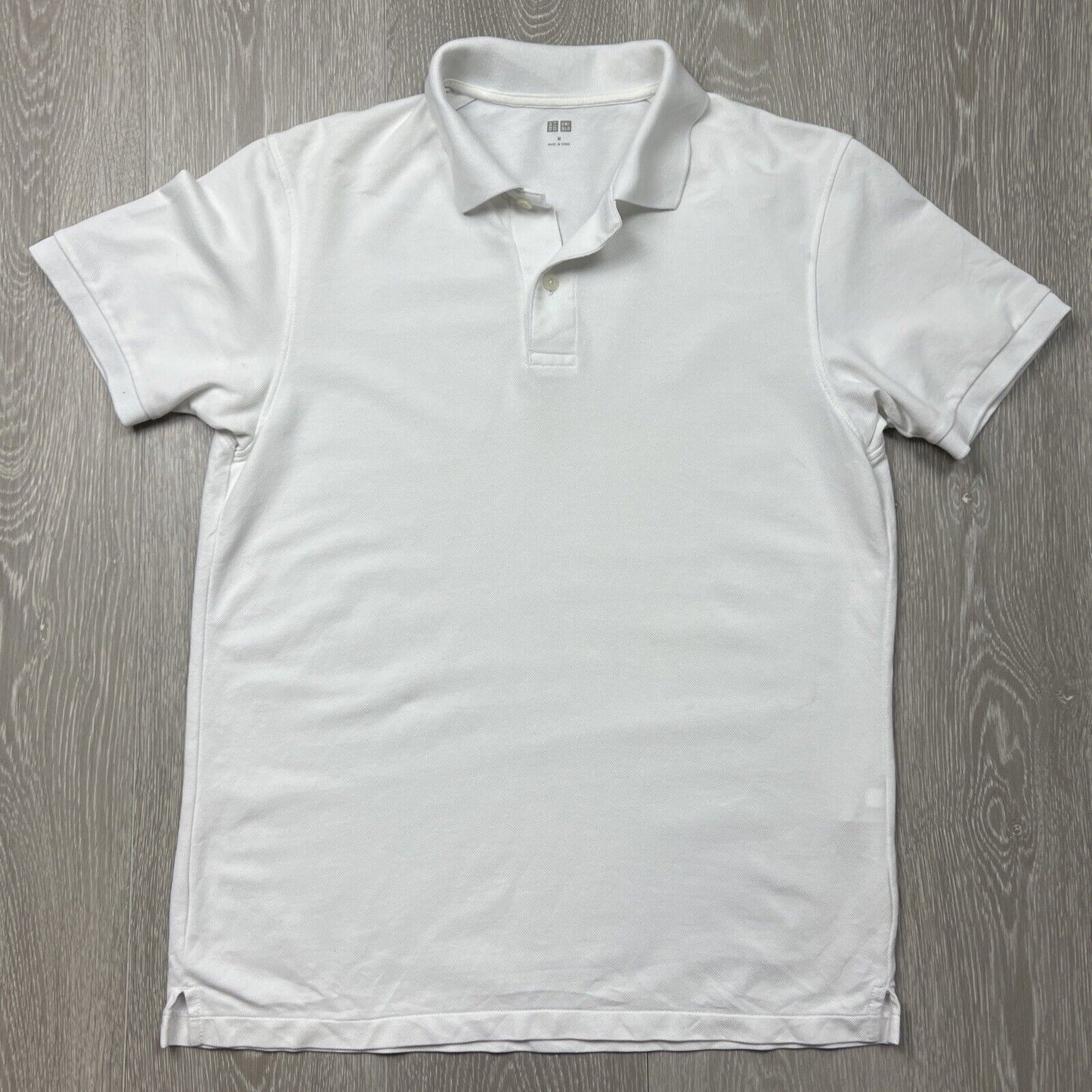 Uniqlo Mens Polo Shirt Bundle Size Medium (2-Shirts)