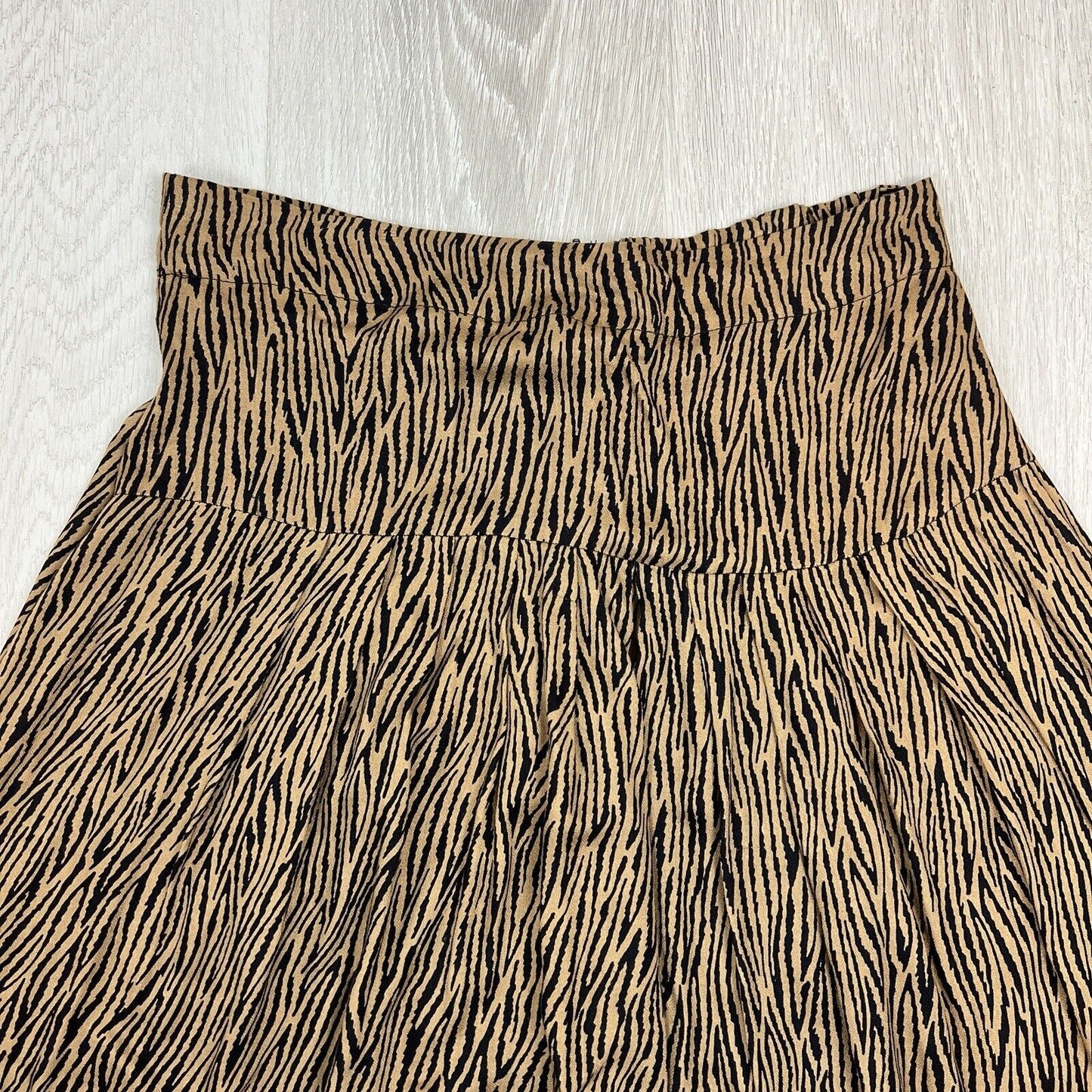 Felyne Womens Vintage Animal Print Skirt Size 14