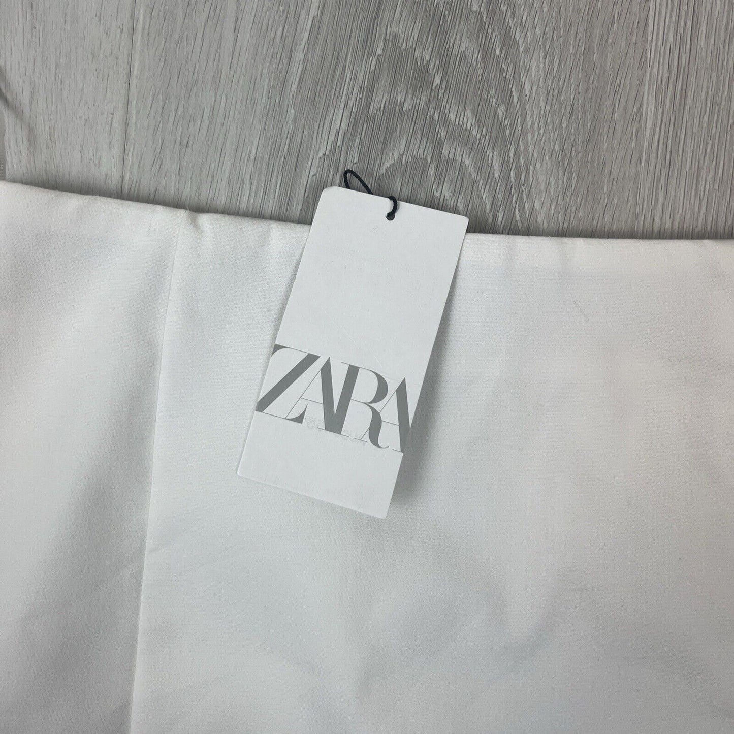 Zara Womens White Mini Skirt Size Small (New)