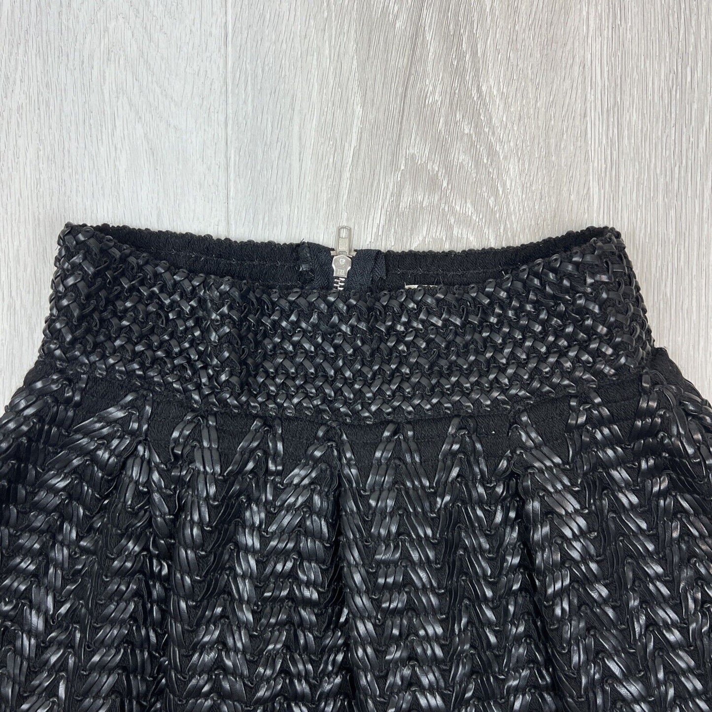 IVIVI Womens Woven Black Mini Skirt Size M/L