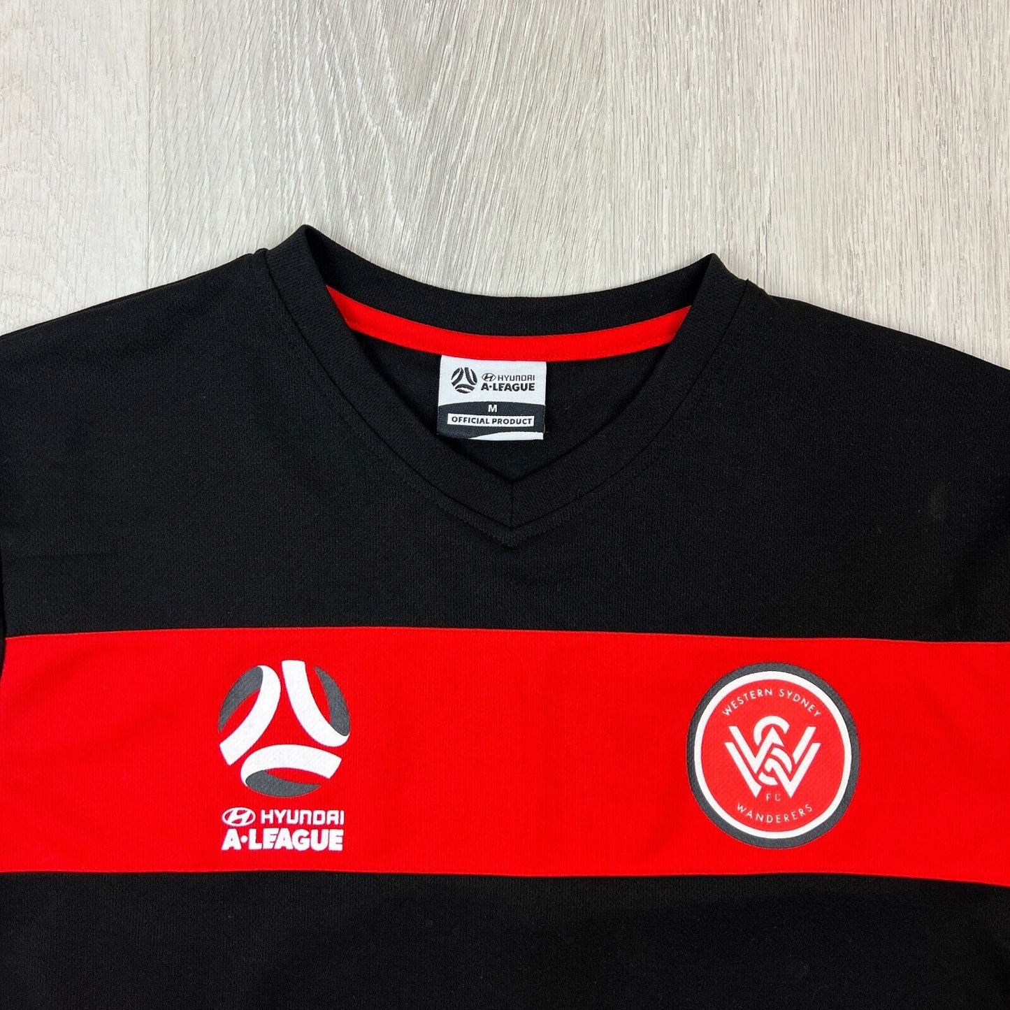 Western Sydney Warriors Mens Striped Football Jersey Soccer Jersey Size Medium