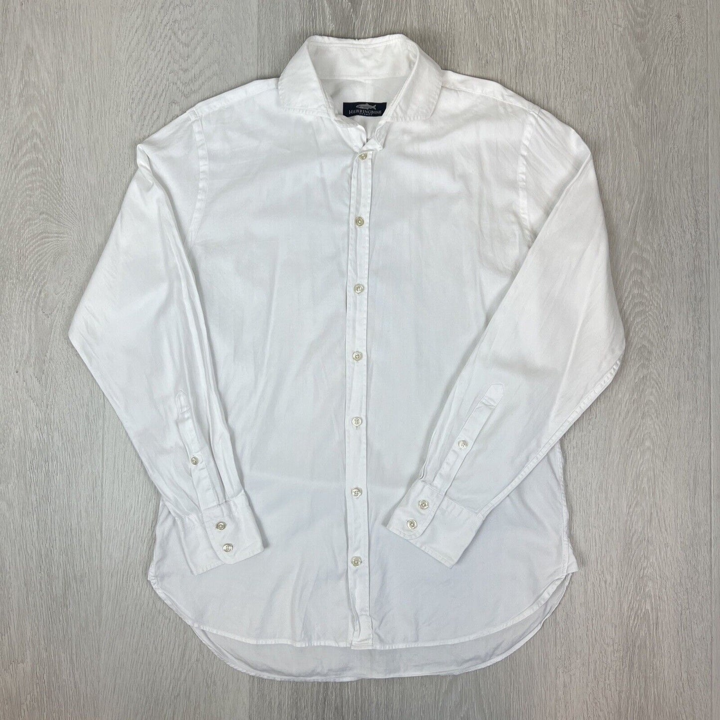 Herringbone Sydney Mens White Long Sleeve Button Up Shirt Size 41 / 16