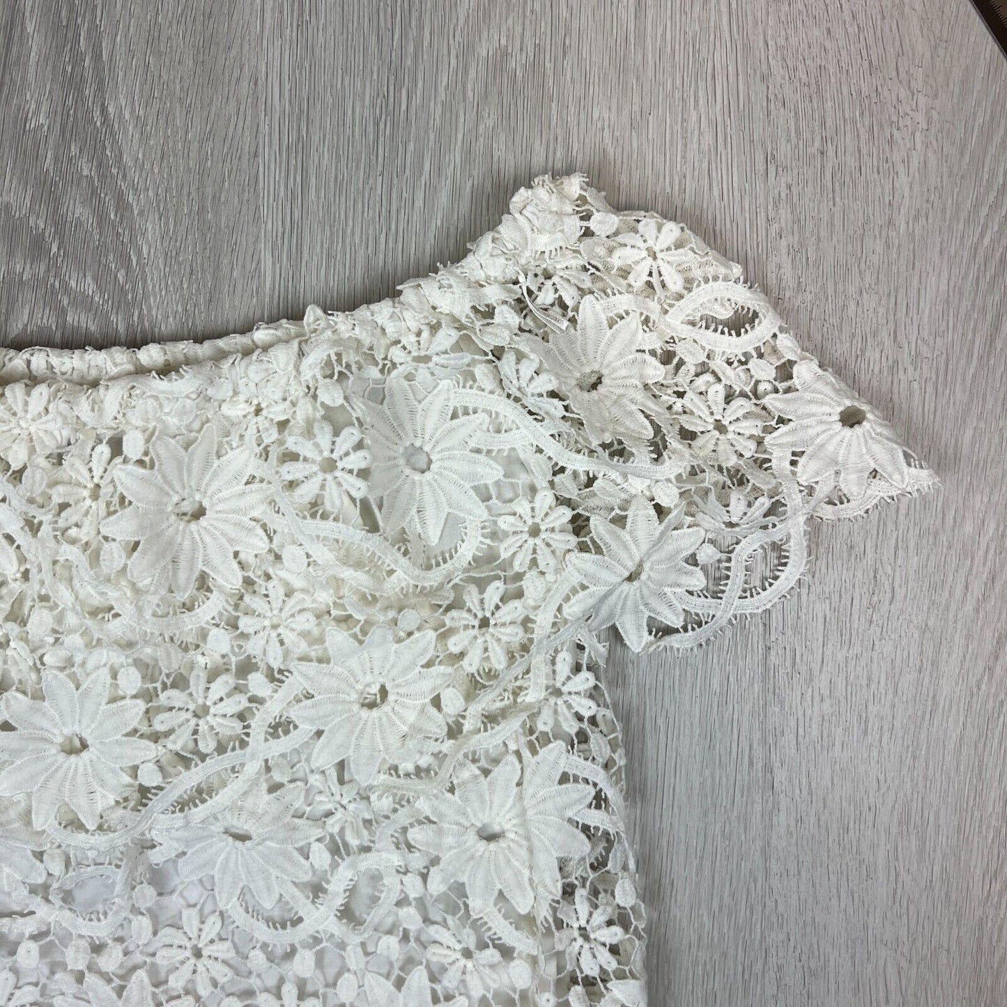 Forever New Womens White Lace Off-Shoulder White Top Size Small approx