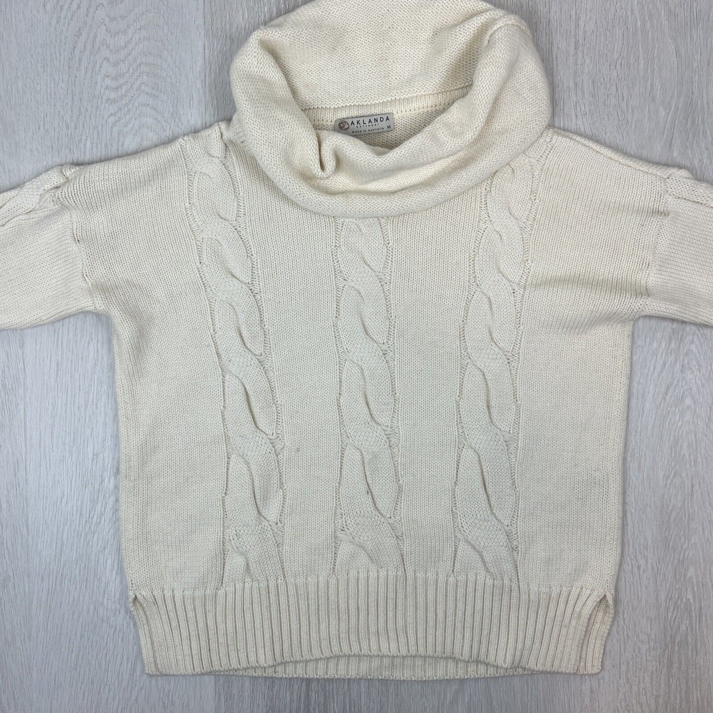 Aklanda Womens Cream Pullover Knitted Merino Wool Jumper Size Medium AUS Made