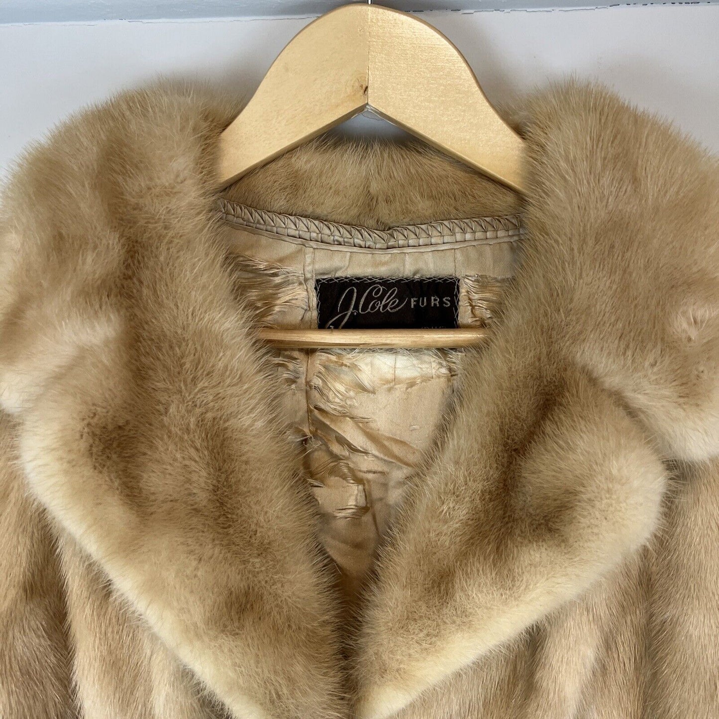 Amazing Womens Vintage Blonde Fur Coat by J.Cole Furs Sydney