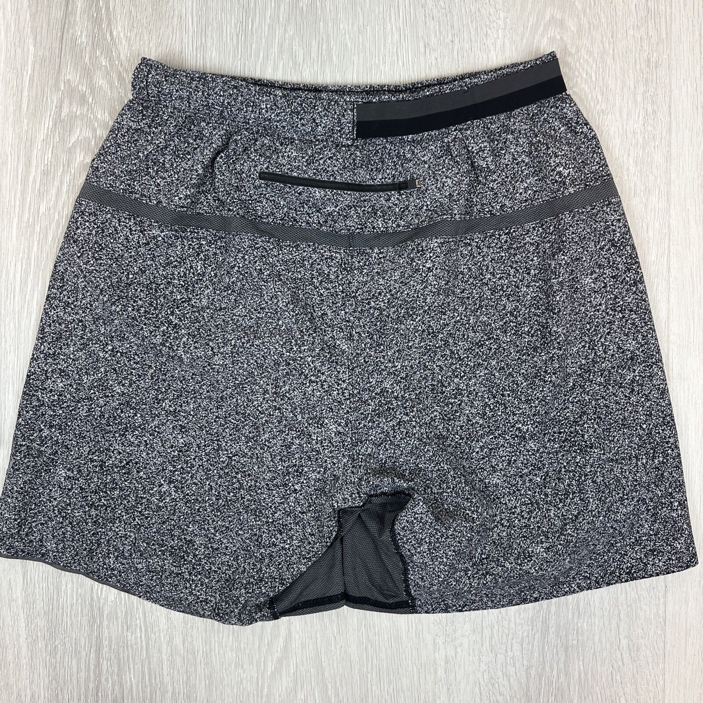 Mens Lululemon Active Lightweight Shorts Size Medium