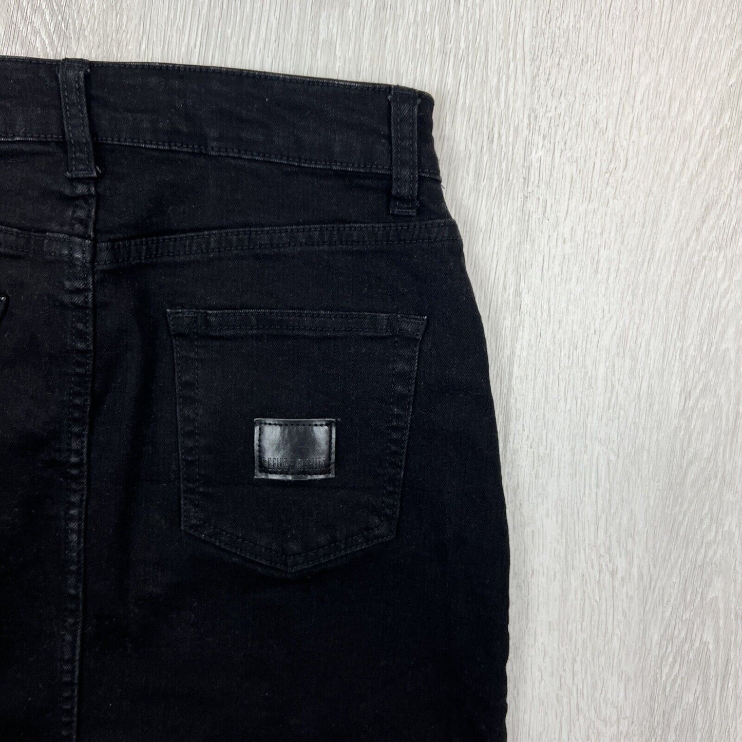 Refuge Womens Black Denim Mini Skirt Size 7